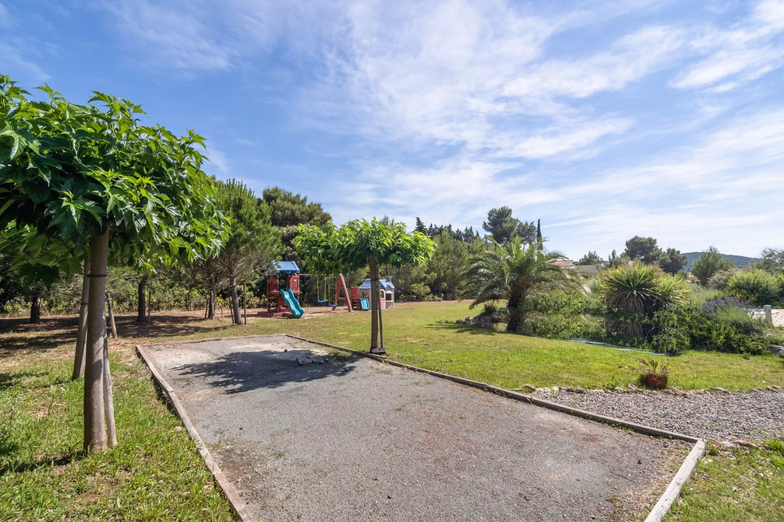 Villa l'Olivier-Tuinen zomer