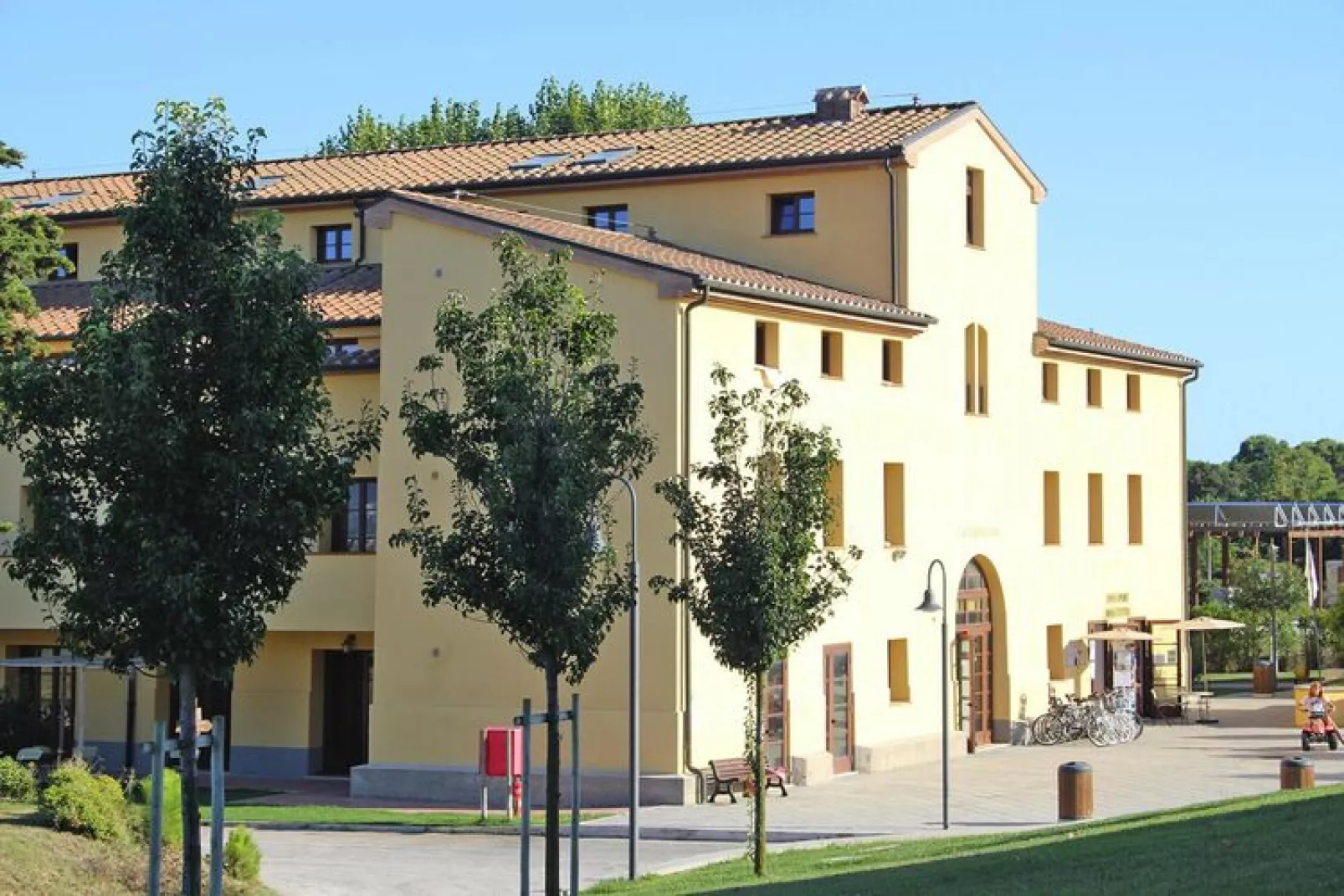 Ferienanlage Poggio all' Agnello Piombino Type Mono 2 con terrazza o balcone-Buitenkant zomer