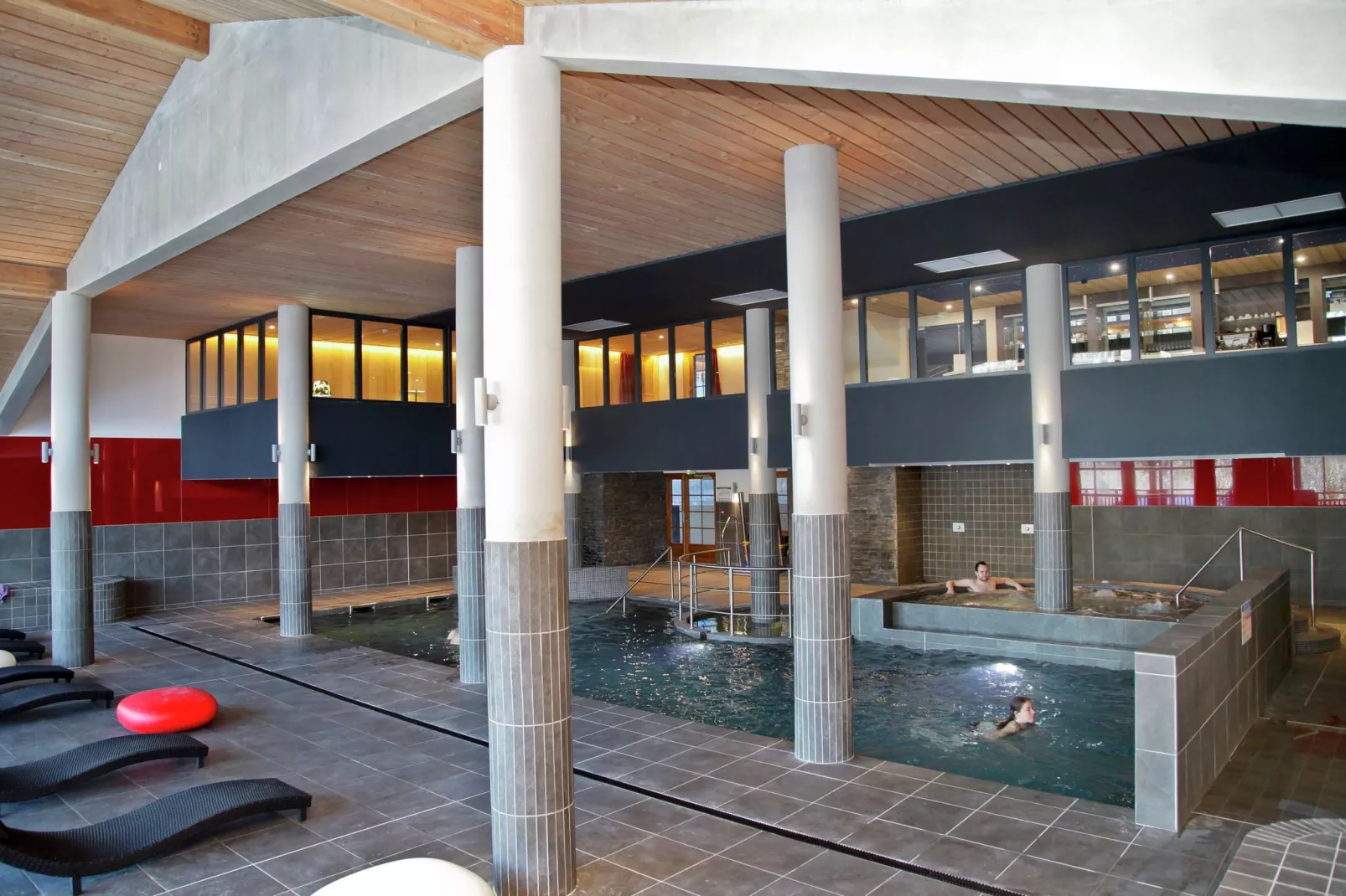 poolofhouse