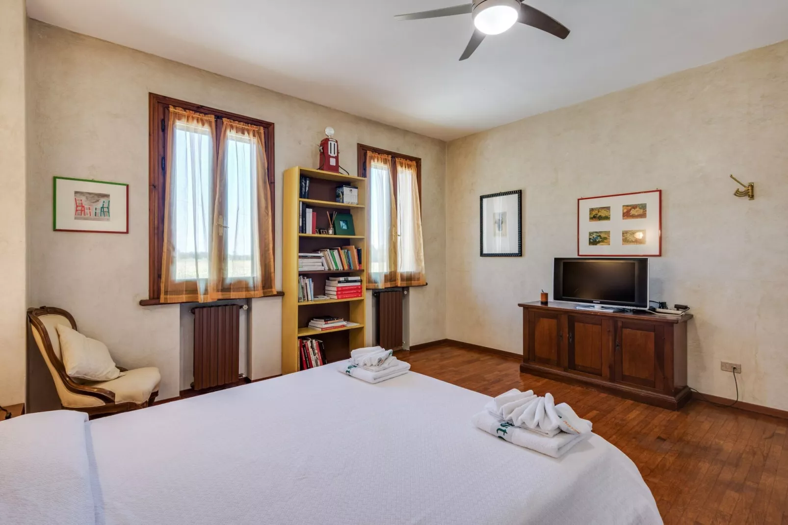 Casa Vacanze situata tra Mantova Verona e il Lago di Garda - Il Trigolo-Slaapkamer