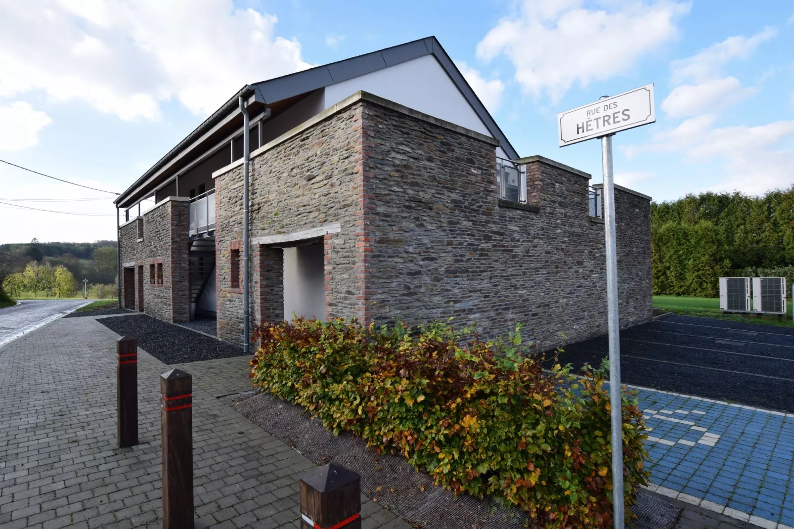 Ruim appartement midden in de natuur van Bouillon met balkon