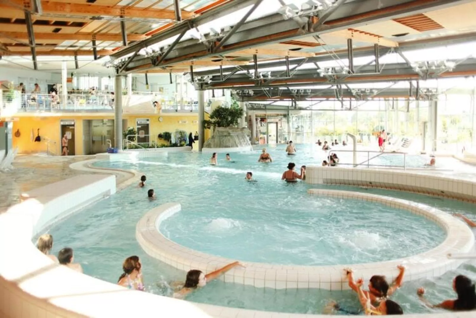 Feriendorf an der Therme Obernsees-Zwembad