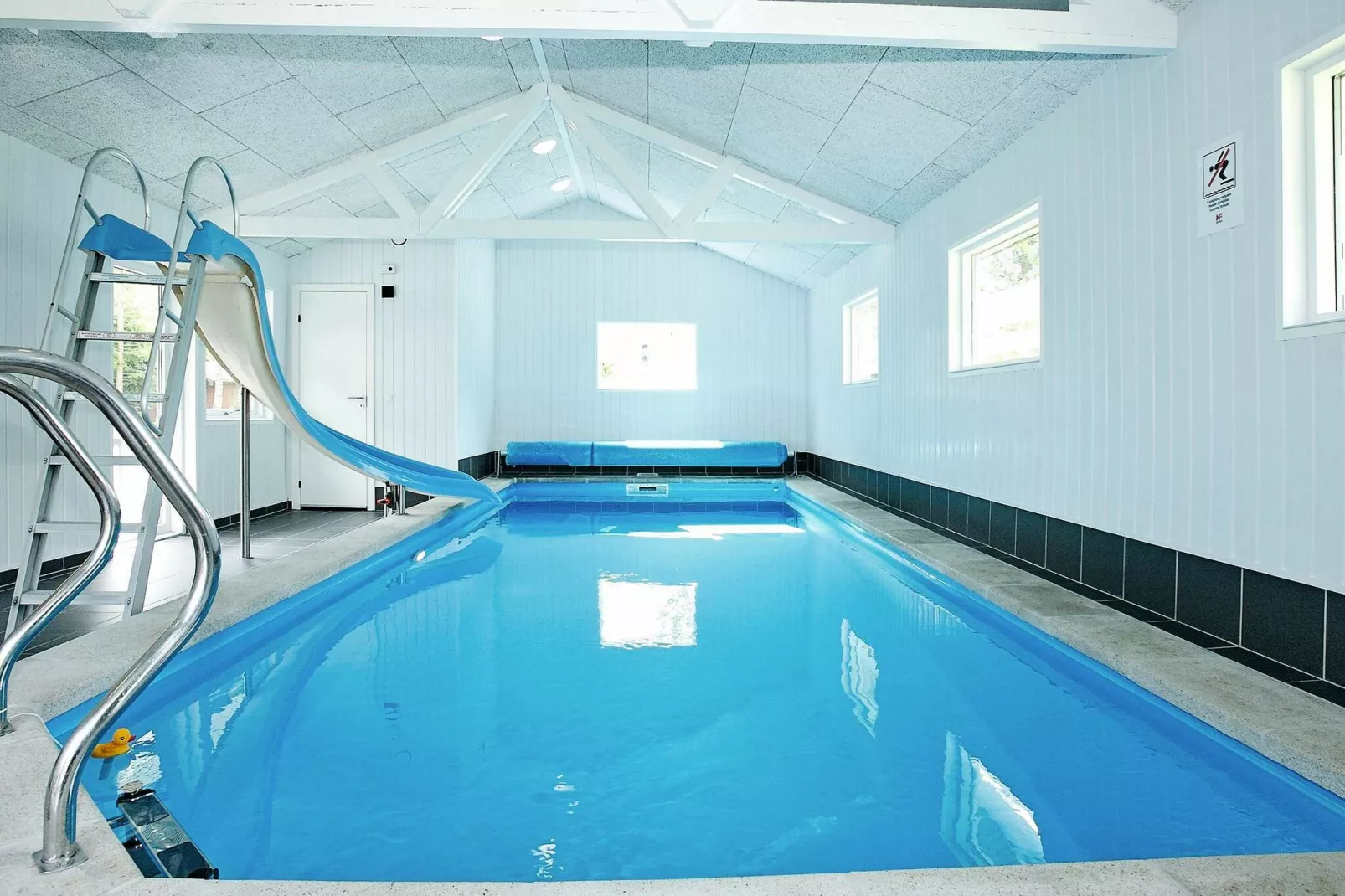 10 persoons vakantie huis in Hadsund-Zwembad