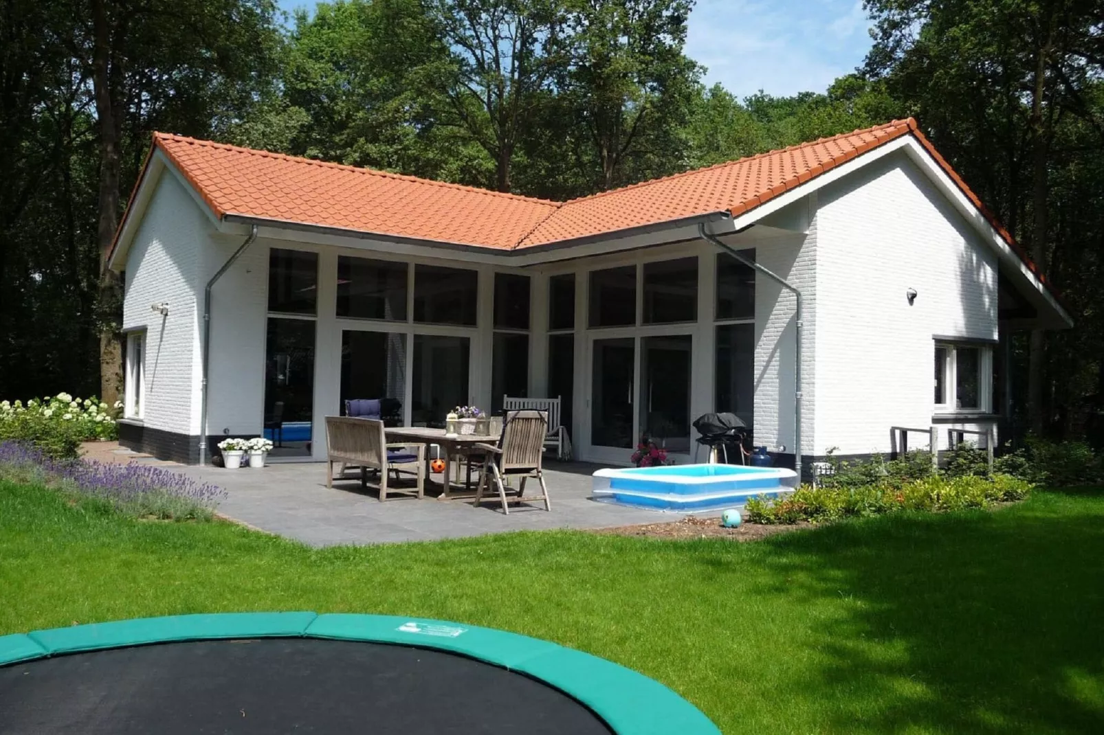 Vakantiepark Sandberghe 7-Tuinen zomer