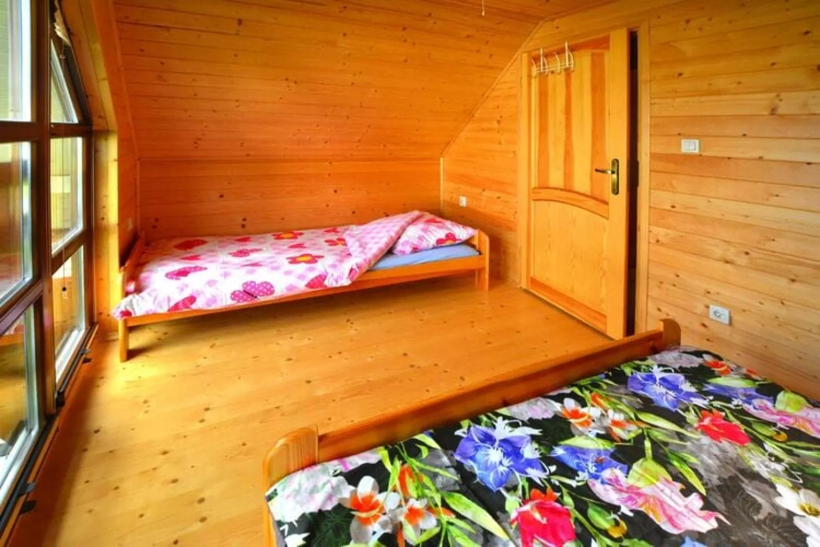 Domy wakacyjne przy Namiotowej Grzybowo-Slaapkamer