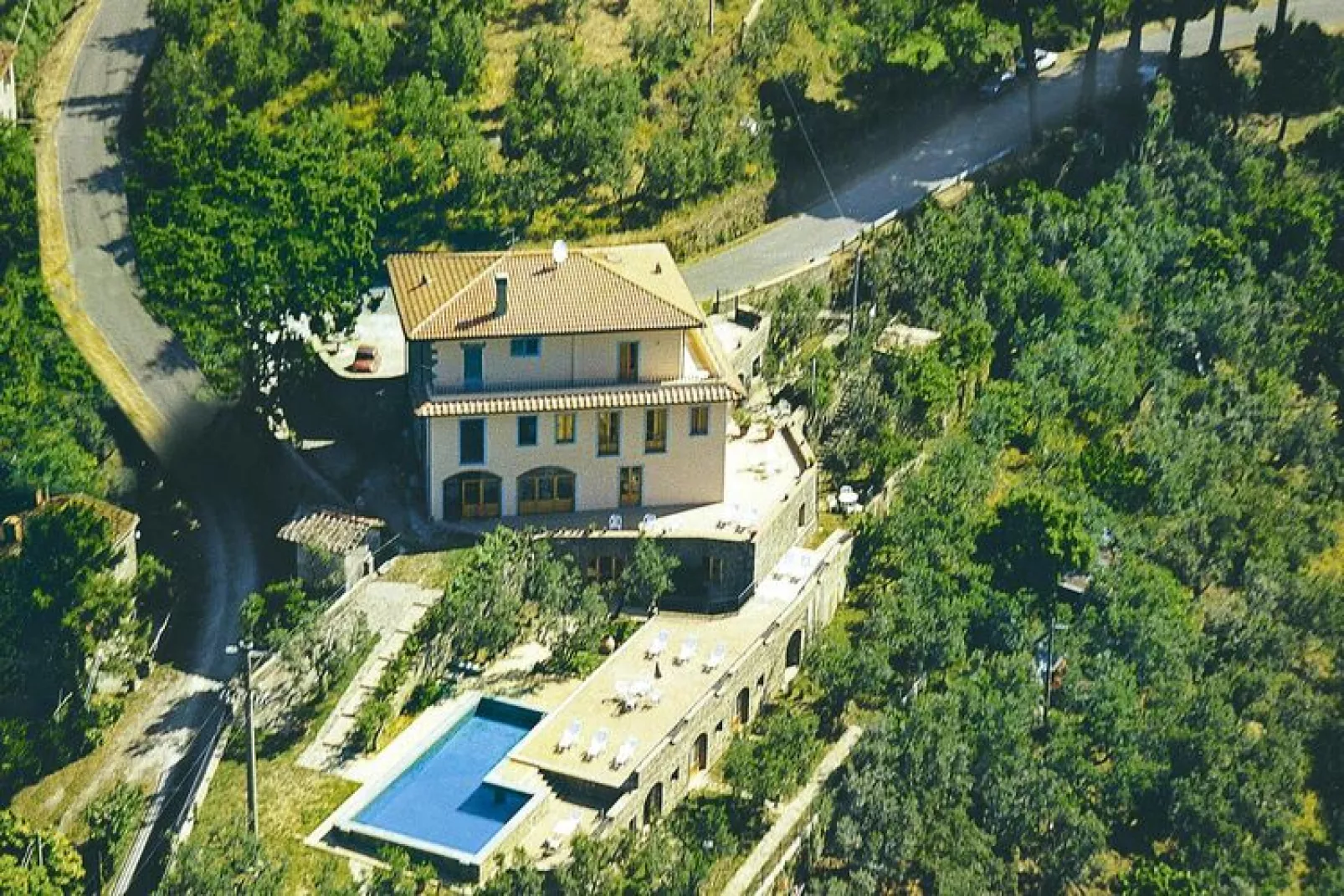 Appartements Villa Morosi Lamporecchio Typ B biloc4 Pers-Buitenkant zomer