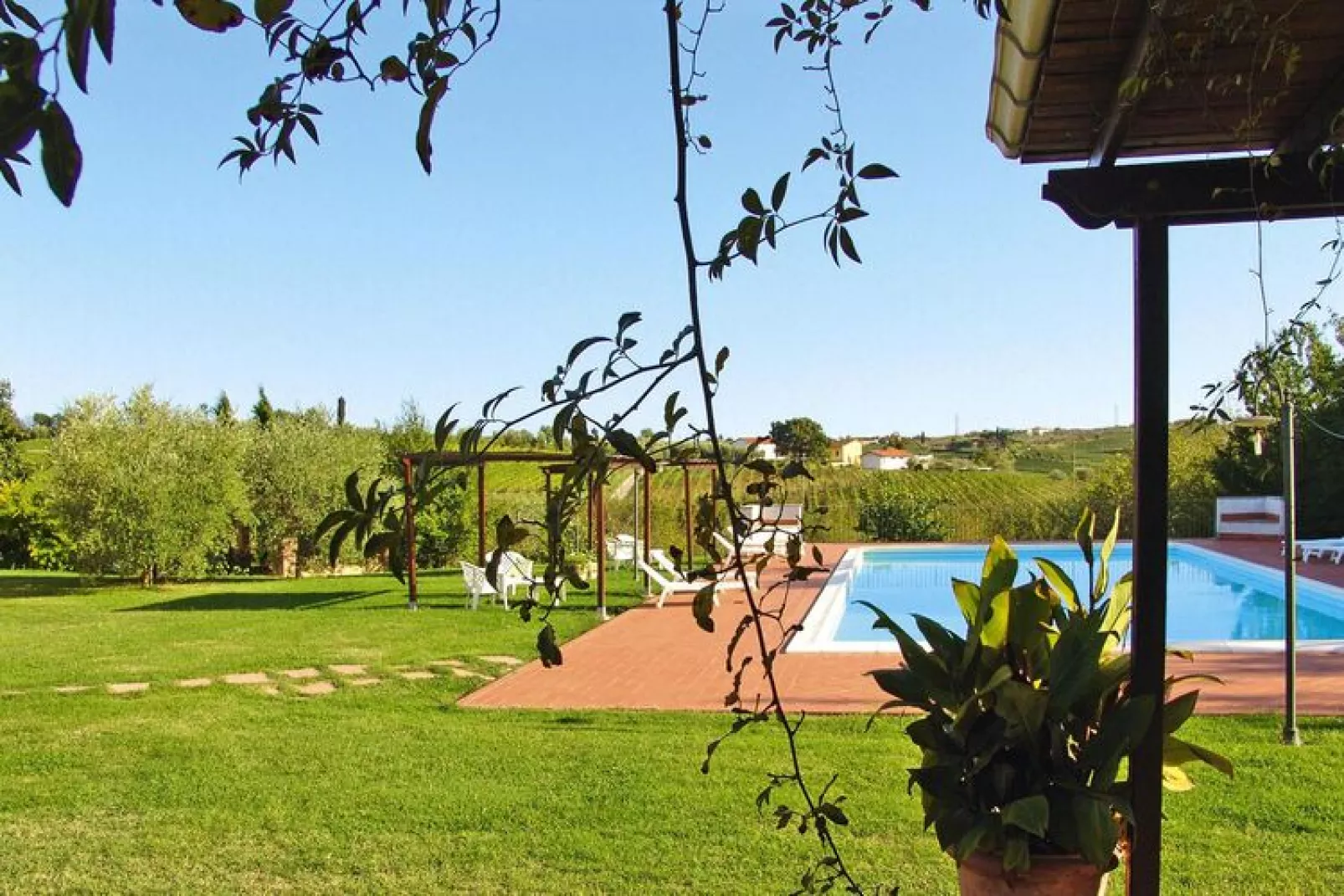 Agri-tourism Poggio al Sole Vinci Type Girasole-Zwembad