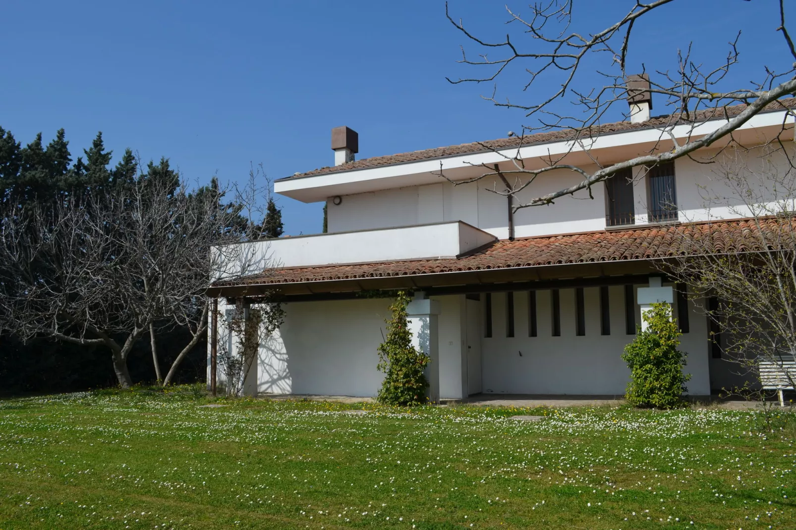 Villa degli Ulivi-Buitenkant zomer