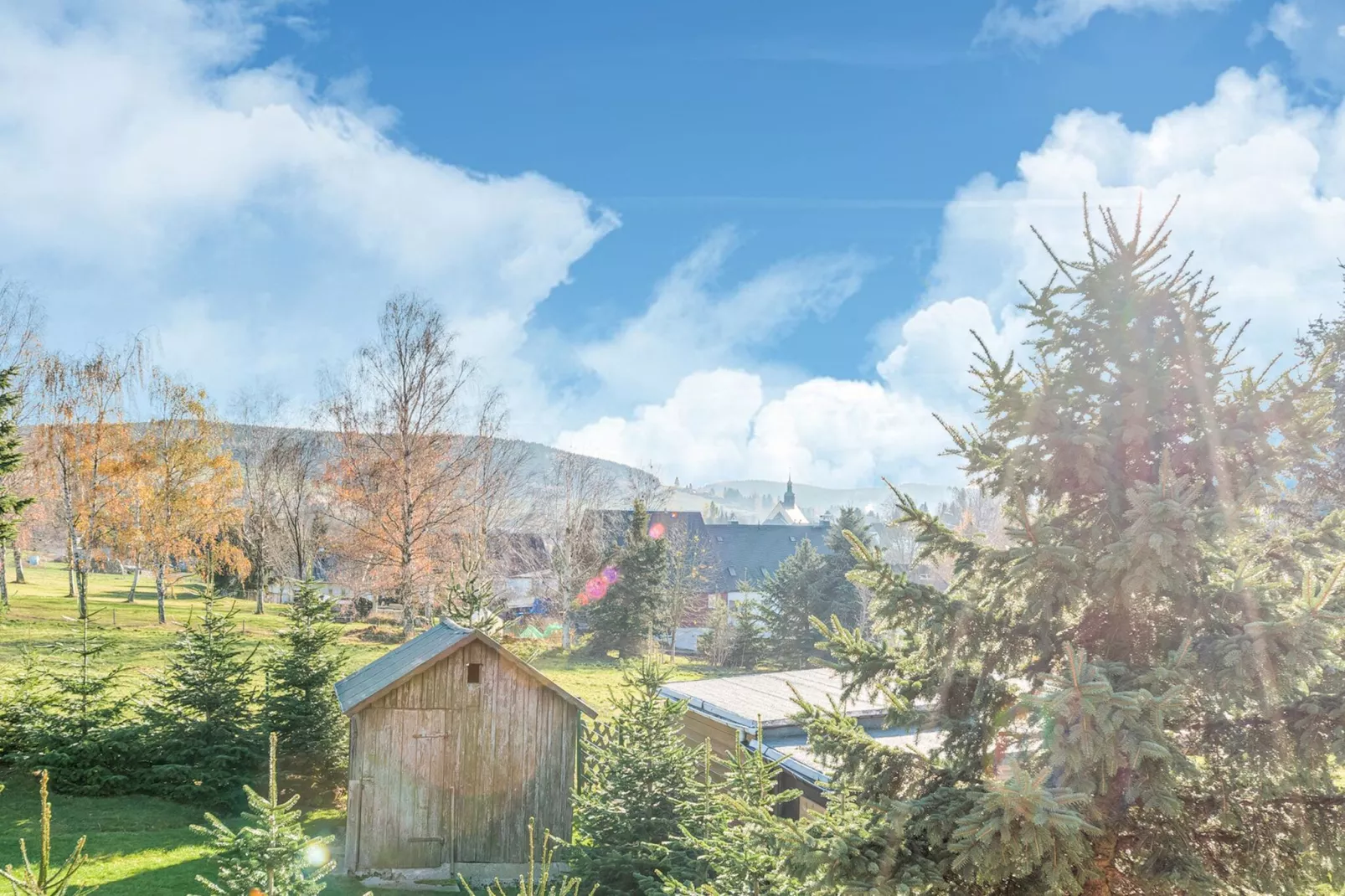 Ferienhaus Crottendorf-Uitzicht zomer