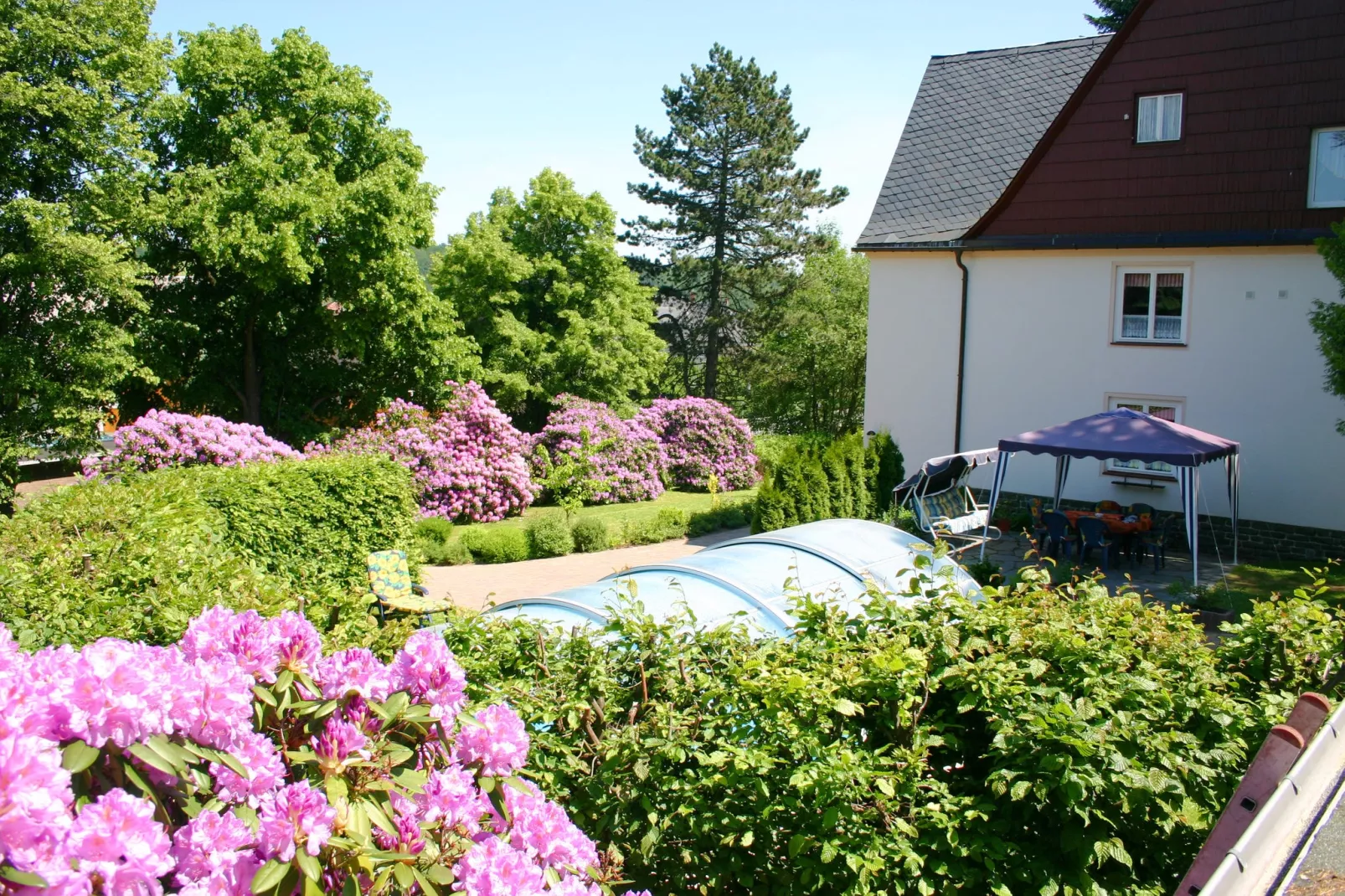 Im Erzgebirge-Buitenkant zomer