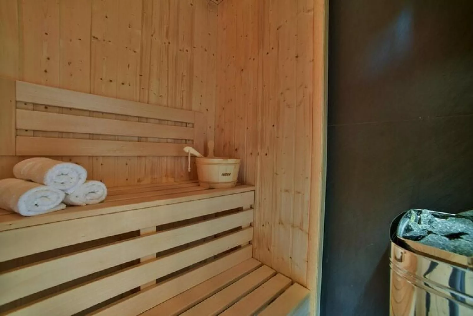 Holiday homes with private sauna Grzybowo