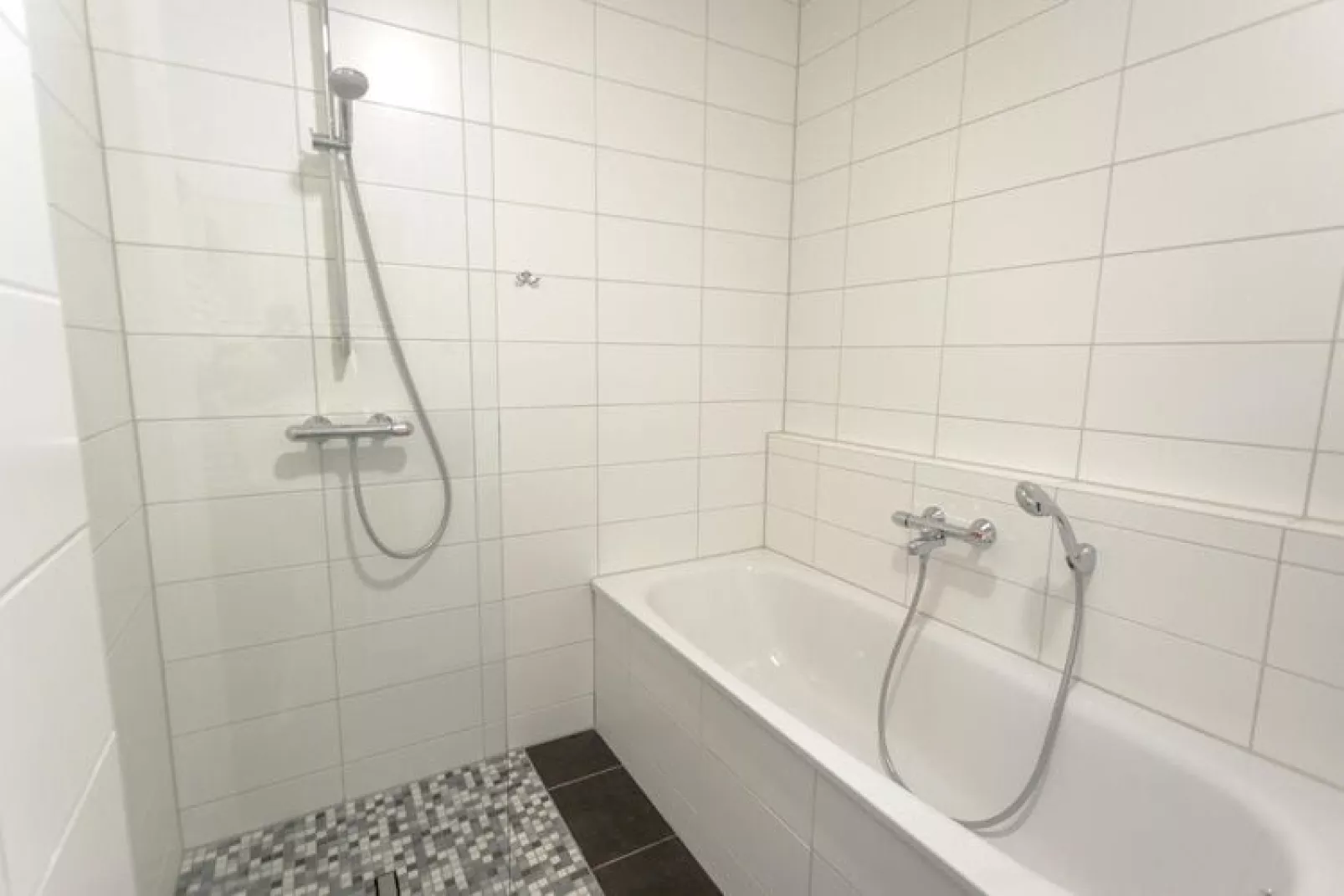 Appartement Ammersee Comfort, Eifeler Tor-Badkamer