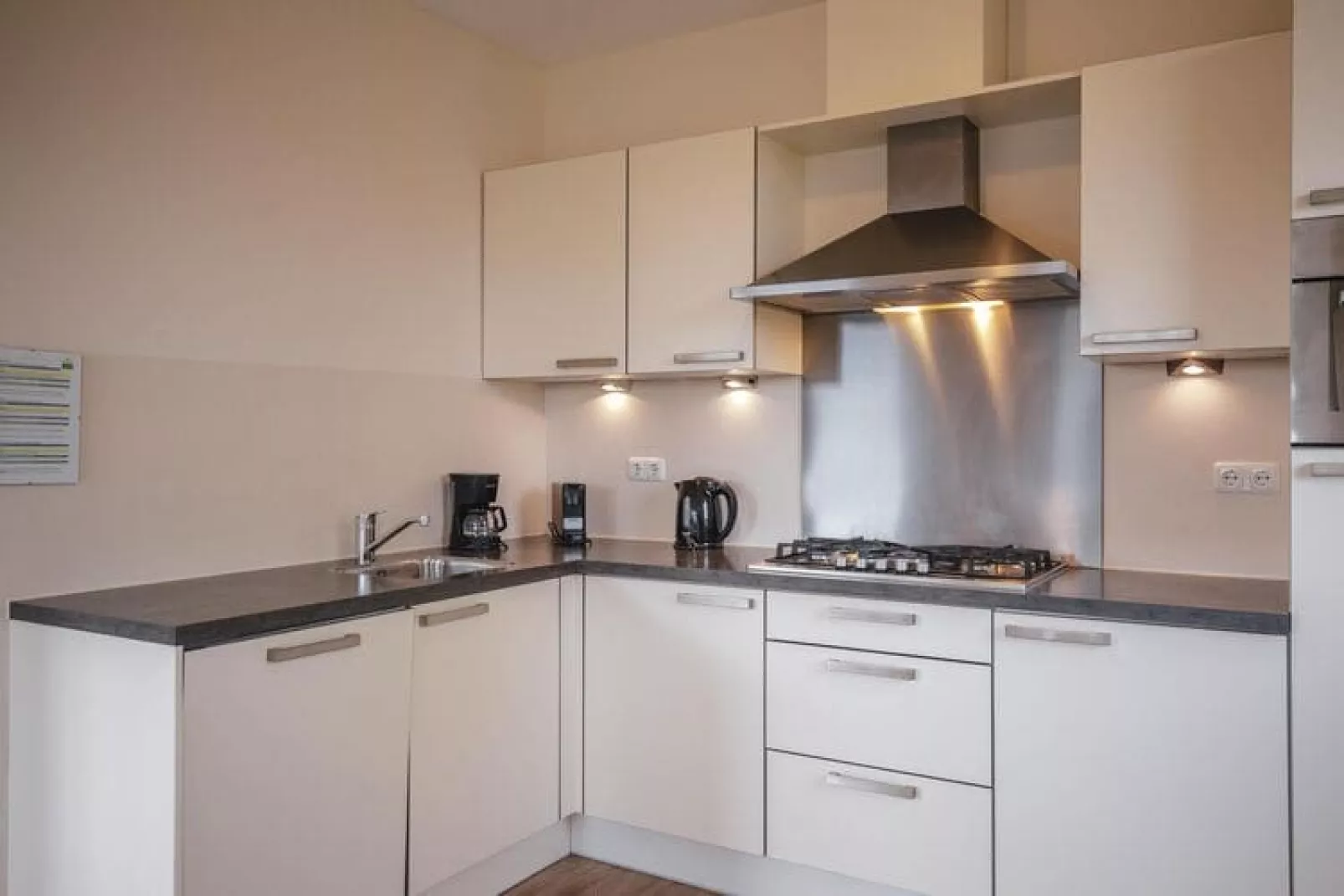 Appartement Fleesensee Luxe, Eifeler Tor-Keuken