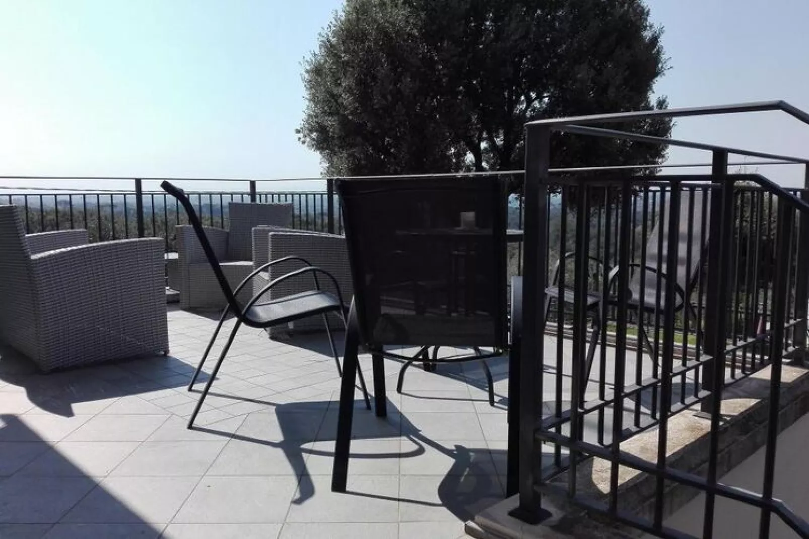 Agri-tourism Giugnano Poggio del Sole Lamporecchio-3-Raum-App Typ D ca 90 qm-Terrasbalkon