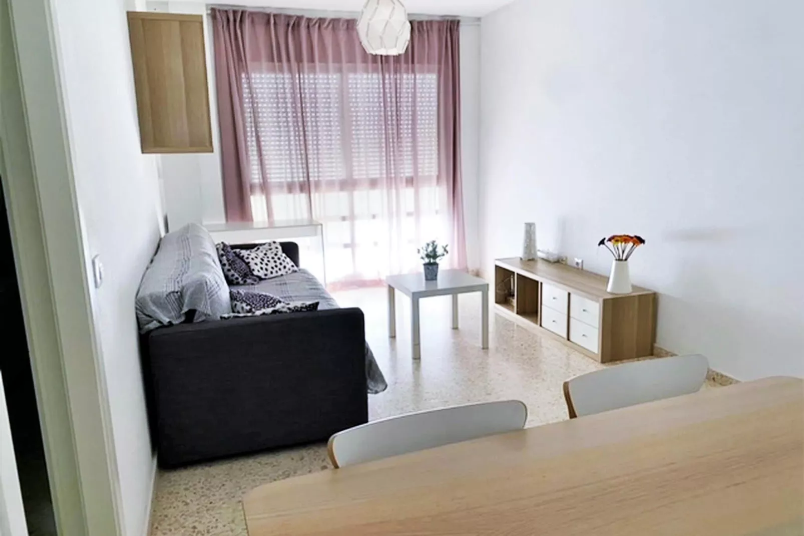 Precioso apartamento en San Fernando-Woonkamer