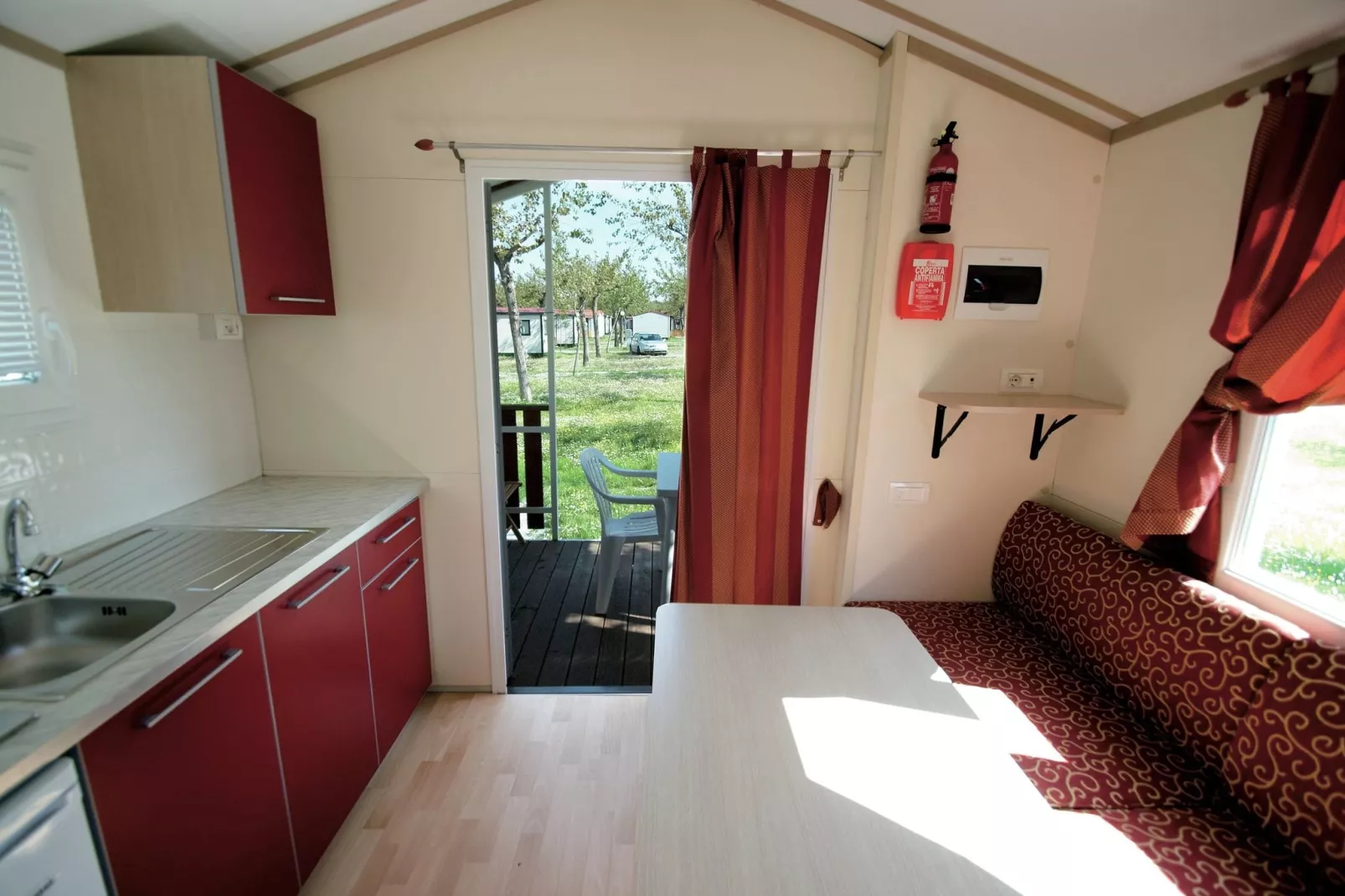 Camping Classe Village - Adriano-Woonkamer