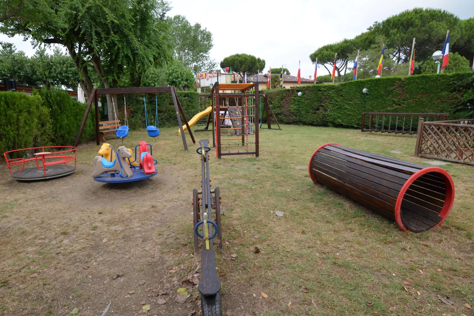 Camping Classe Village - Adriano-Tuinen zomer