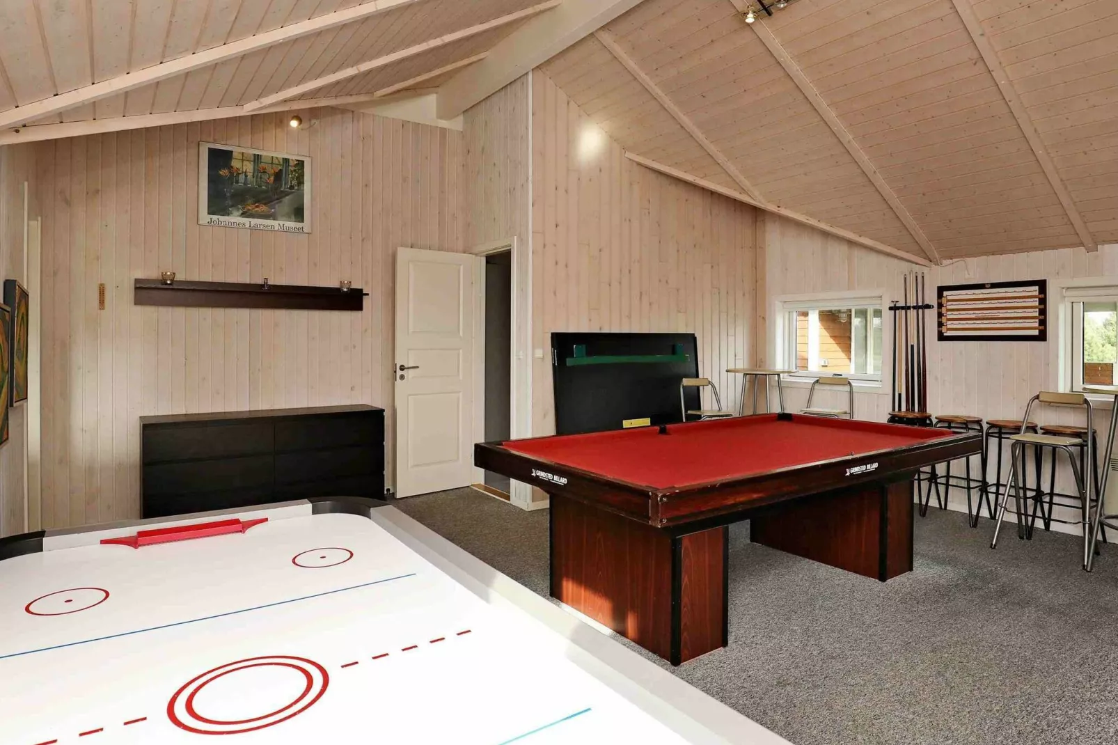 Geweldig vakantiehuis In Væggerløse met sauna en bubbelbad-Binnen