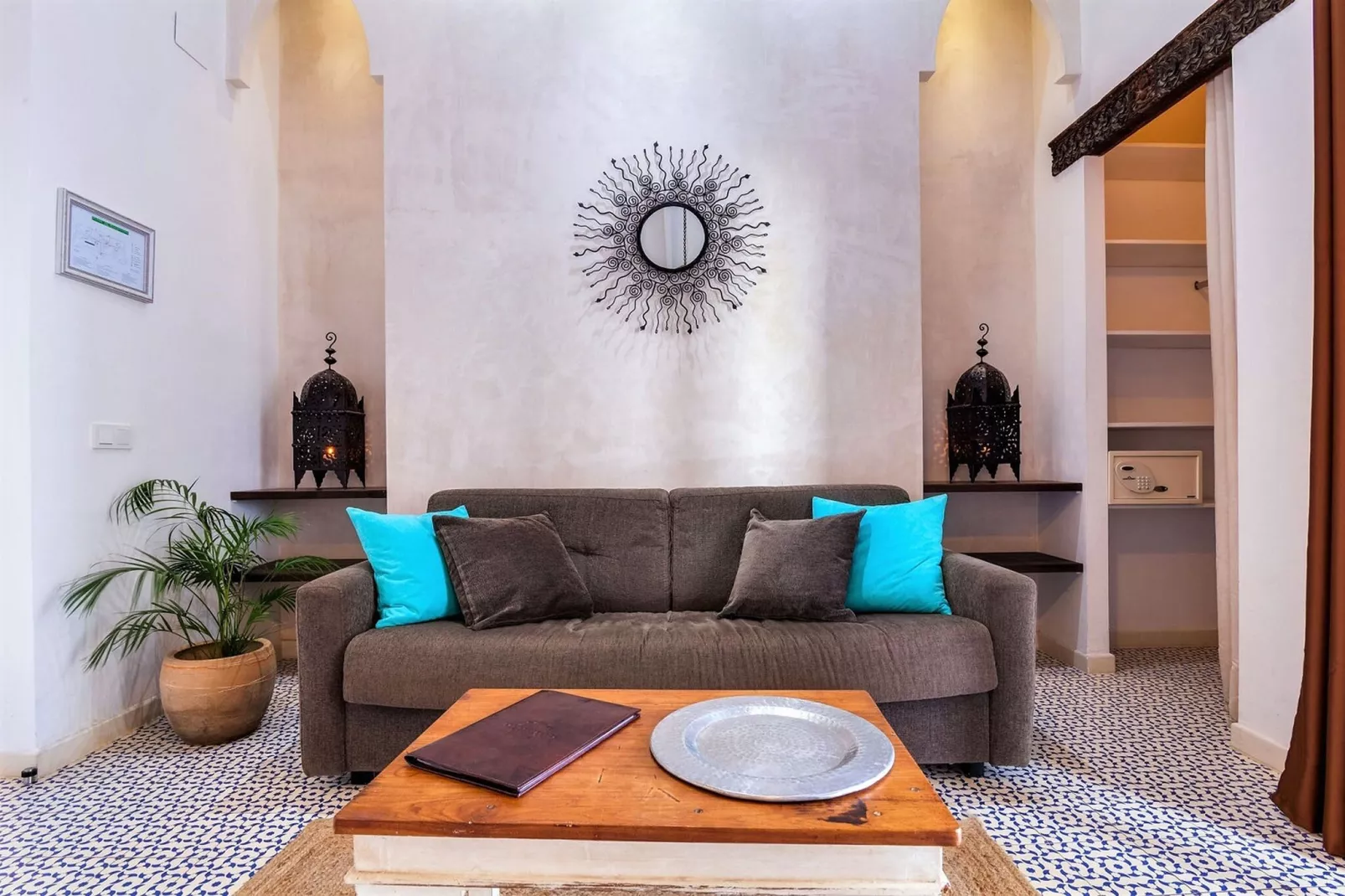 Estudio planta baja Vista al Mar Porche y Jardín 3-4-Woonkamer