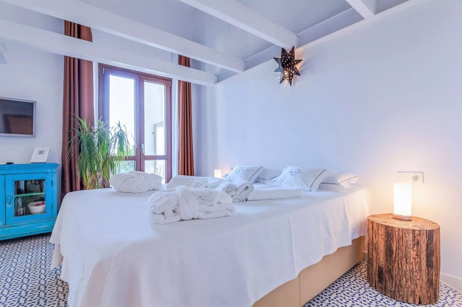 Estudio planta baja Vista al Mar Porche y Jardín 3-4-Slaapkamer