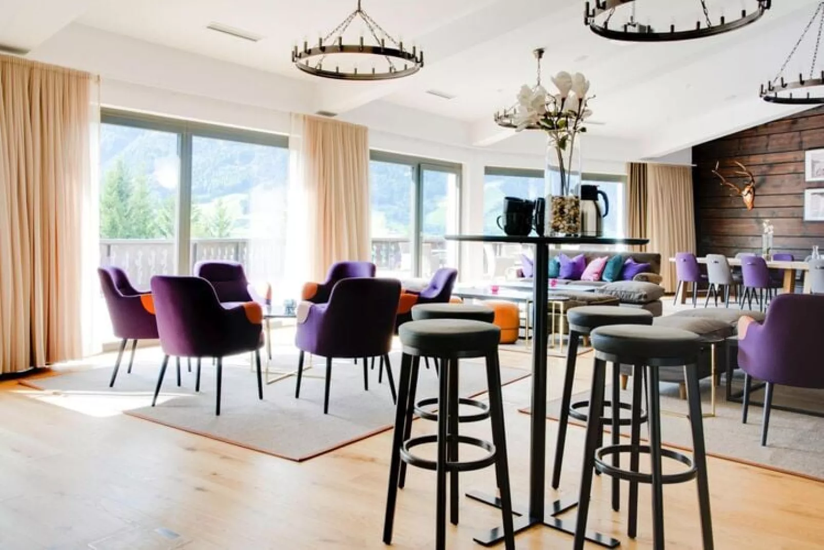 Apart Hotel Goldried - 6 Personen-Woonkamer