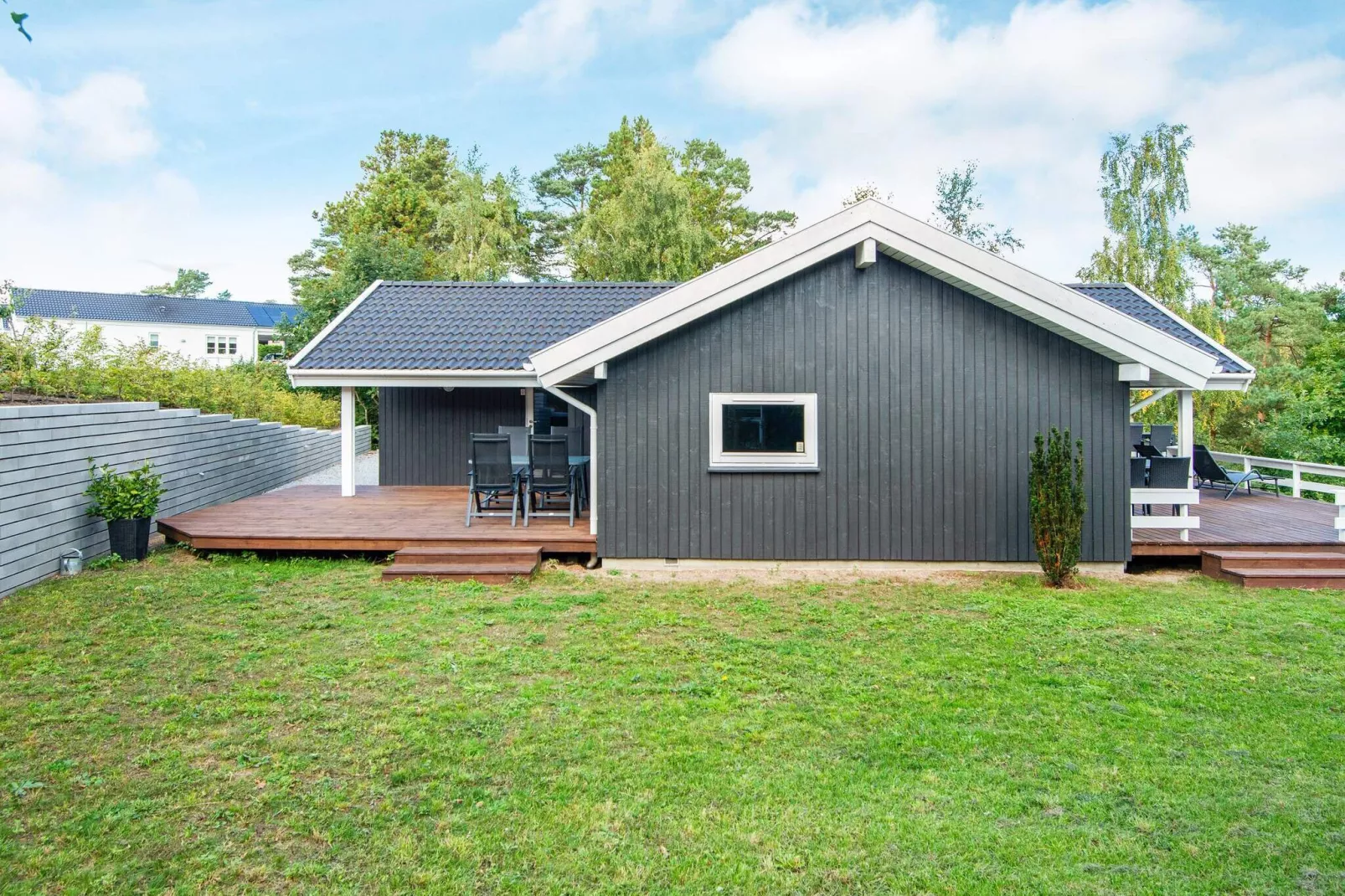 Ruim vakantiehuis in Ebeltoft met terras-Uitzicht