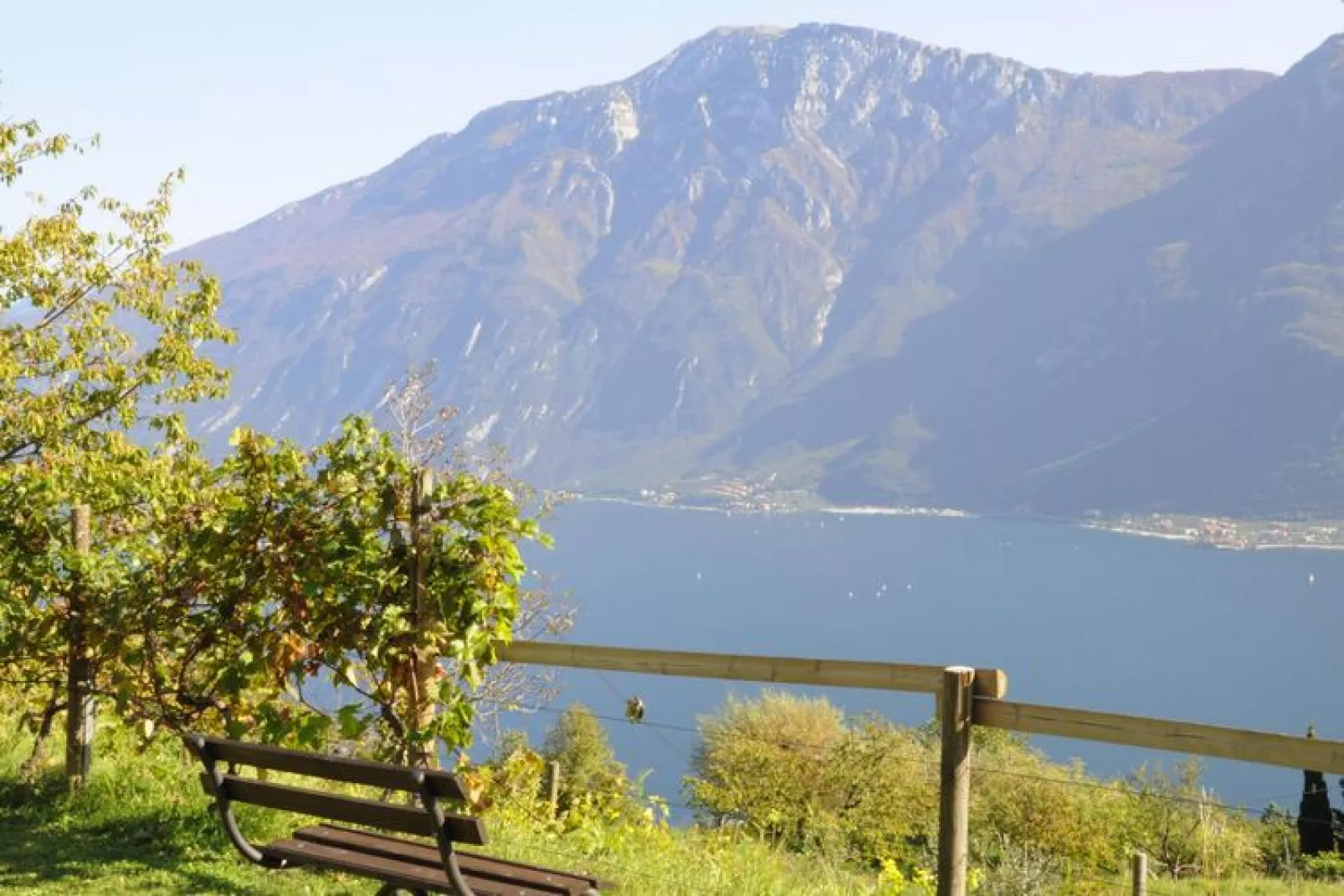 Appartementen, Tremosine-Uitzicht zomer