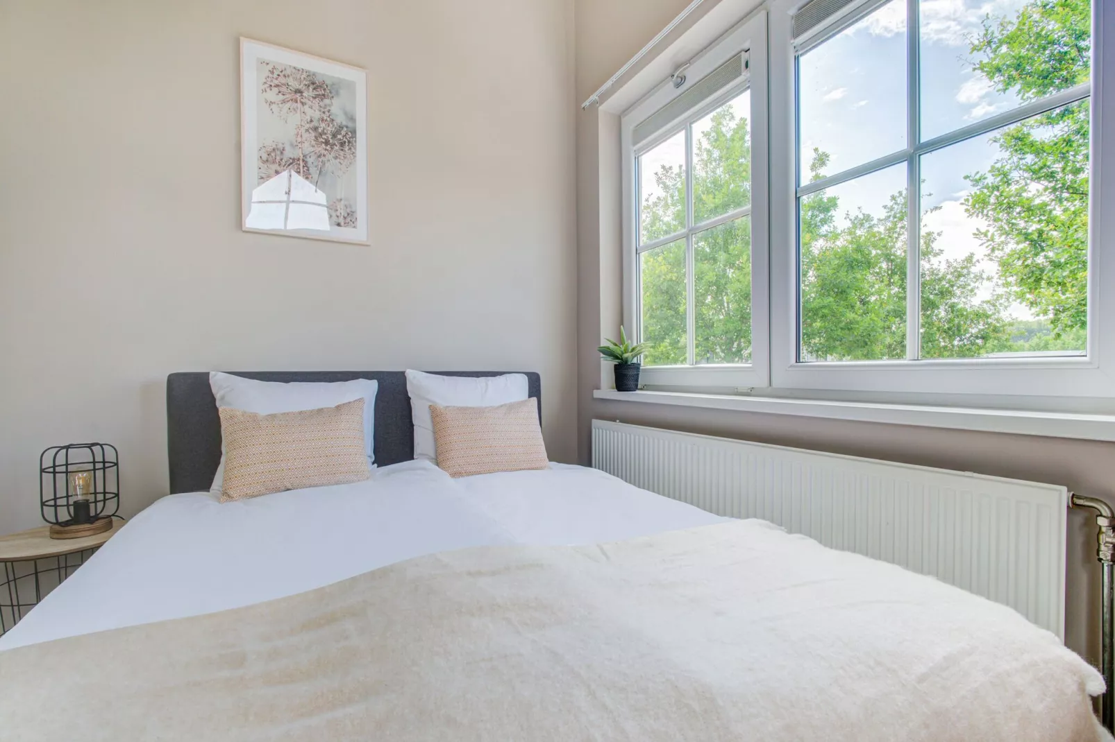 Luxe vakantievilla Harderwijk 221 met bubbelbad en eigen aanlegsteiger-Slaapkamer