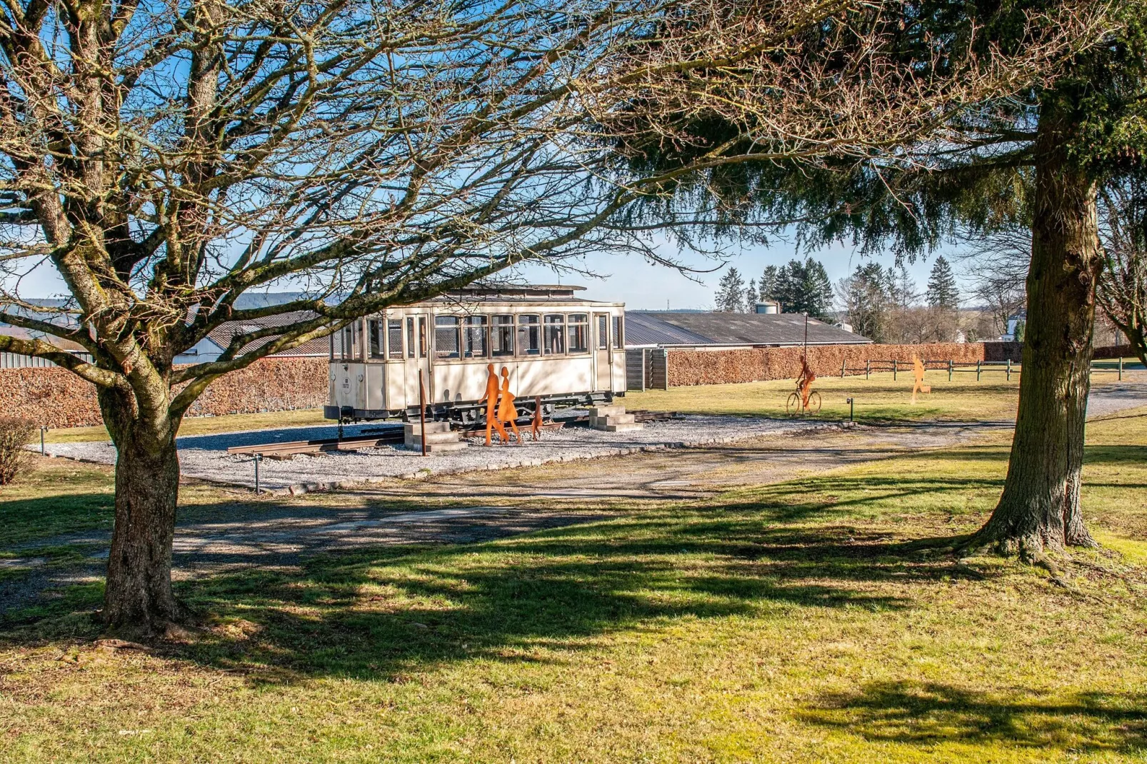 Très belle habitation à Lierneux pour 5 adultes-Tuinen zomer