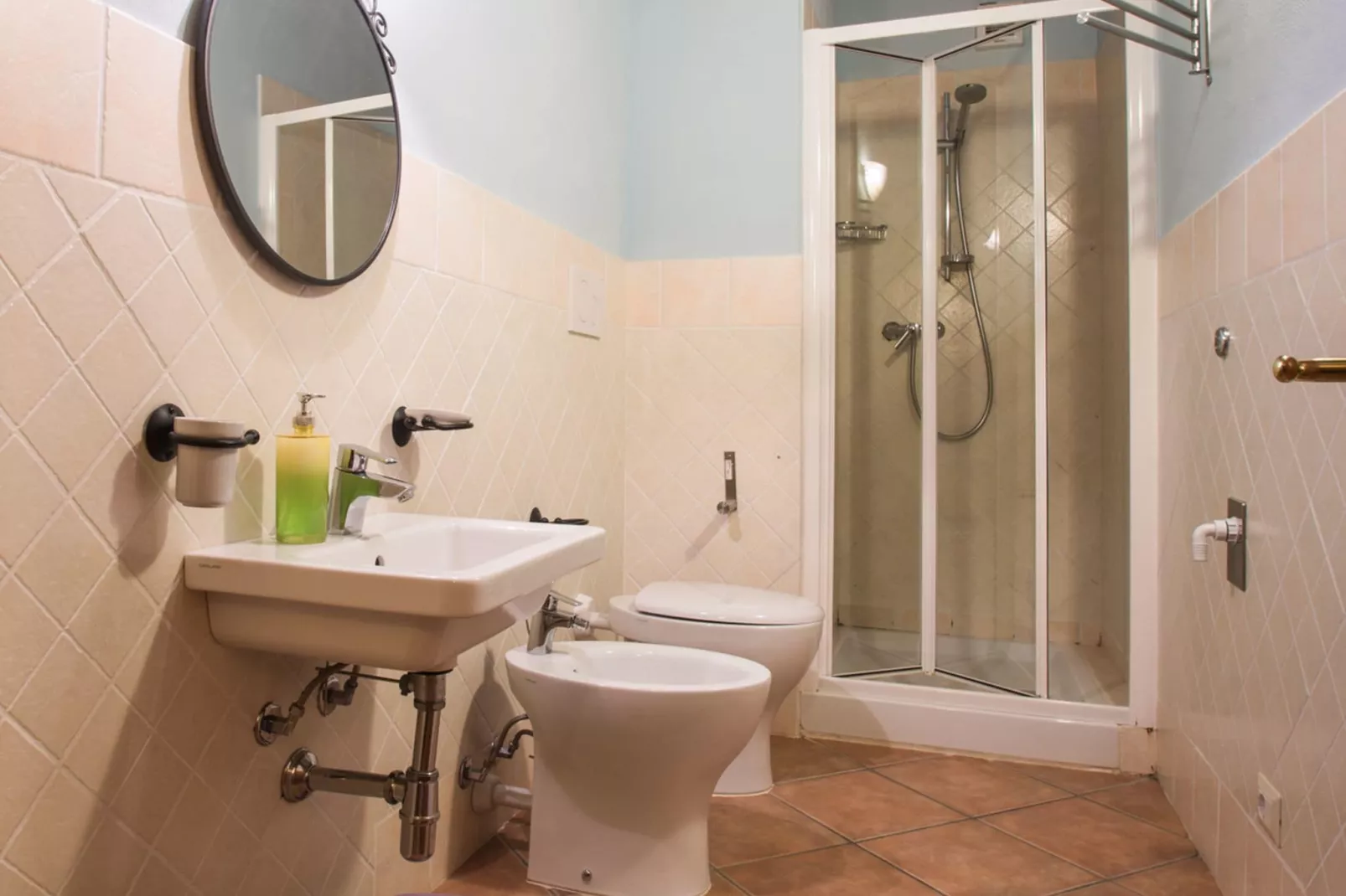 Schilderachtig vakantiehuis in Florence met zwembad-Badkamer