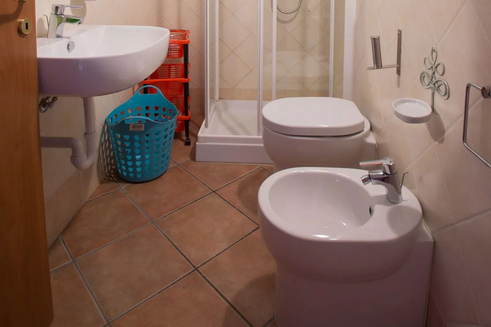 Schilderachtig vakantiehuis in Florence met zwembad-Badkamer