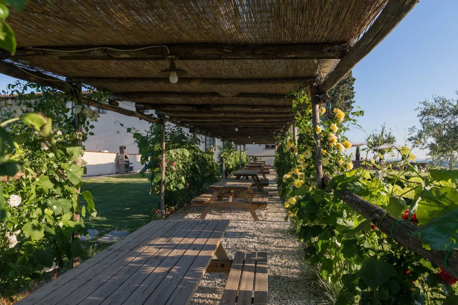 Schilderachtig vakantiehuis in Florence met zwembad-Terrasbalkon
