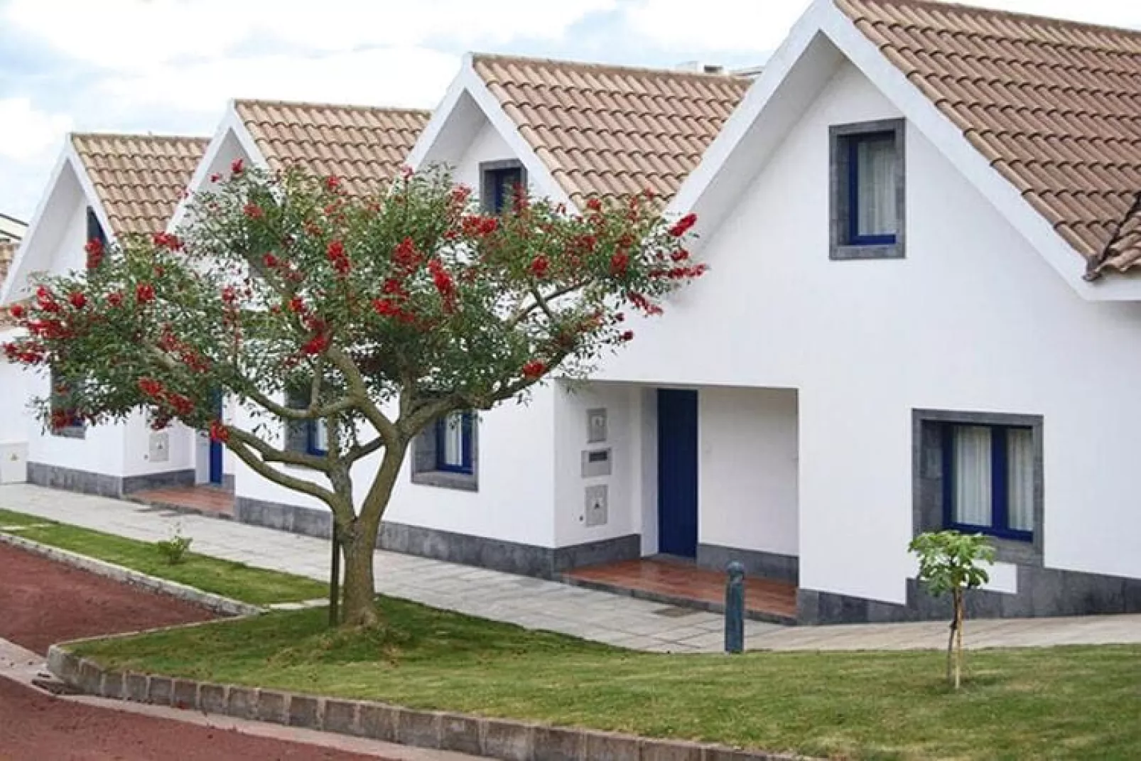 Holiday village Nossa Senhora da Estrela - Lagoa / Vila T2-Buitenkant zomer