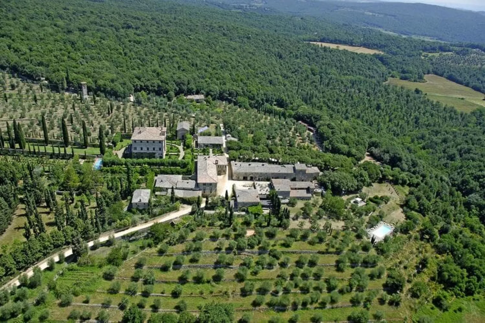Residence Il Pero di Cetinale Sovicille Typ C 105 qm-Buitenkant zomer