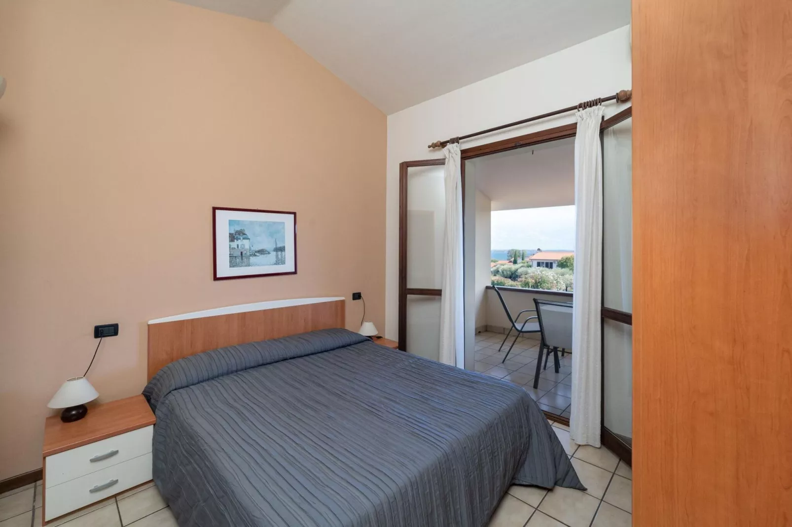 Residence Primera Moniga del Garda 2-Raum/D2 Halbsouterrain-2-Raum/D2 Halbsouterrain-Slaapkamer