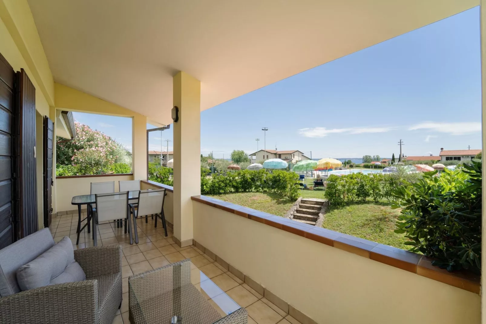 Residence Primera Moniga del Garda 2-Raum/D2 Halbsouterrain-2-Raum/D2 Halbsouterrain-Uitzicht