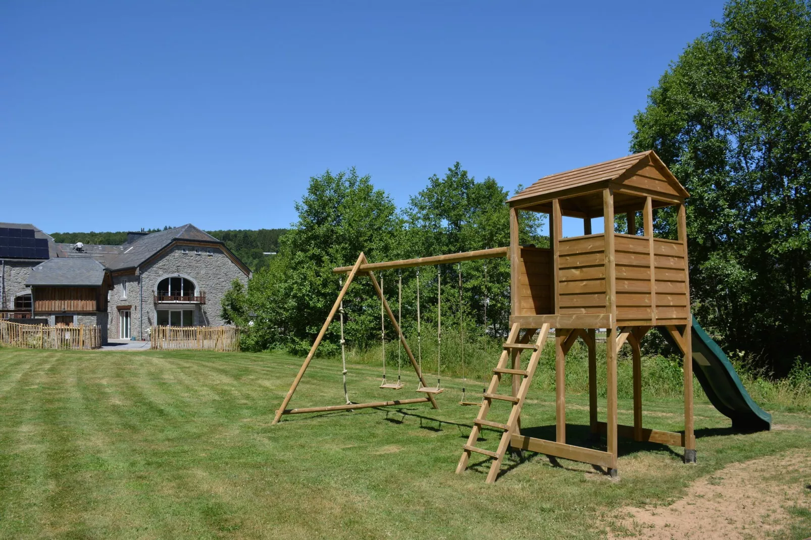 Gîte du Moulin-Tuinen zomer