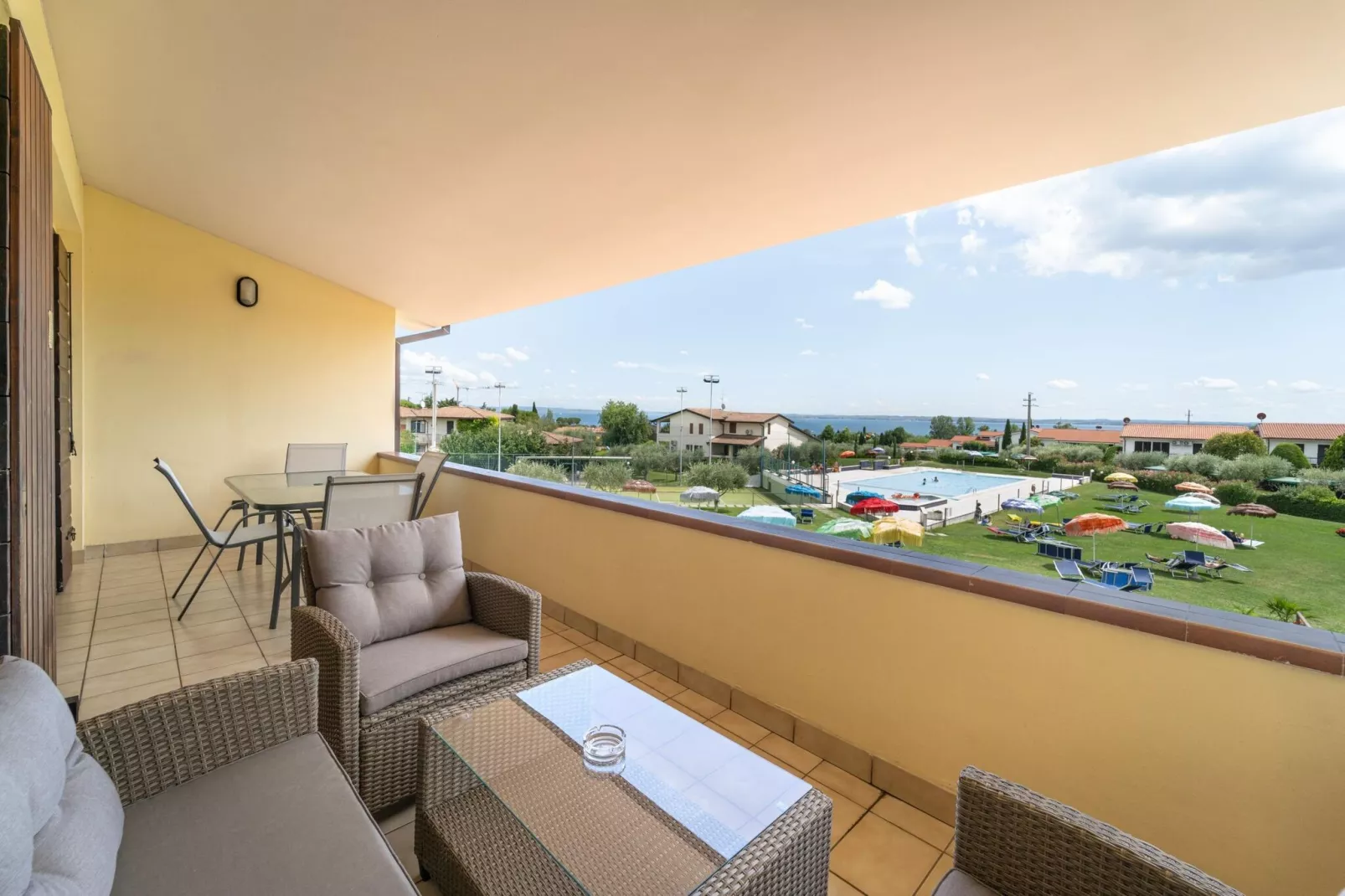 Residence Primera Moniga del Garda A2 / 4 pax Halbsouterrain-A2 / 4 pax Halbsouterrain-Uitzicht