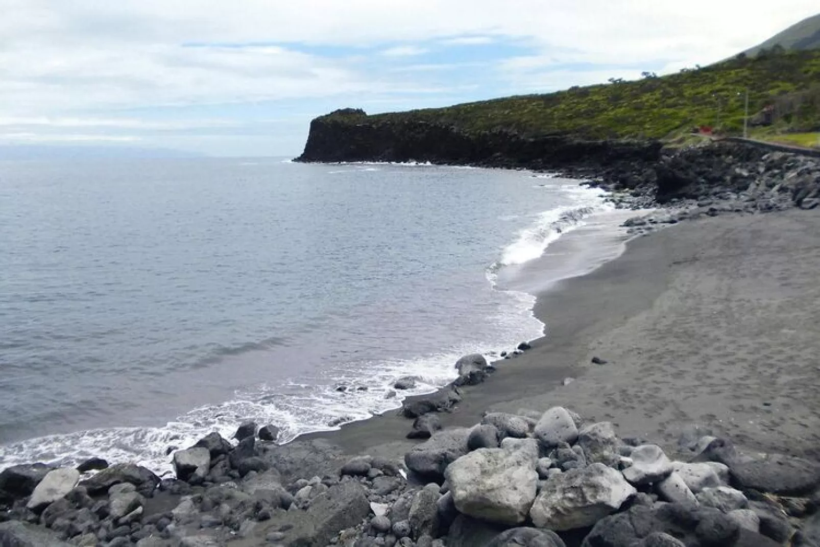 Ferienhäuser Adegas do Pico in Prainha / Adega T1 35-40m2-Waterzicht