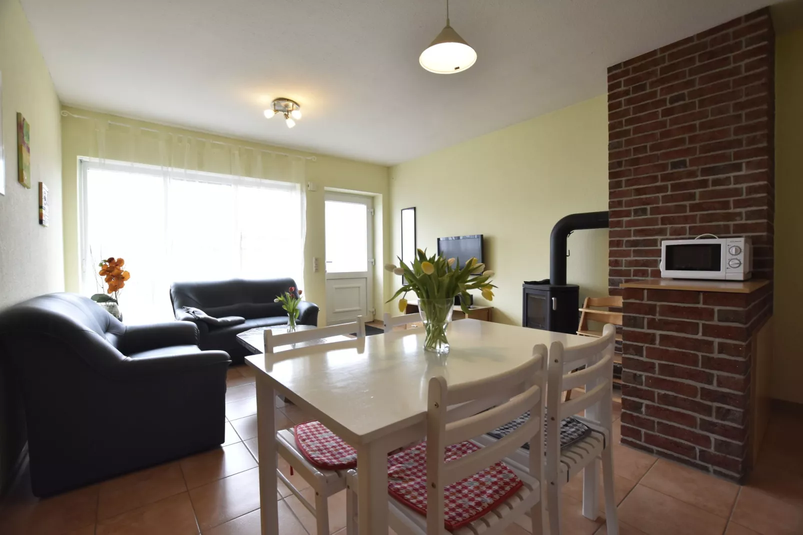 Bernsteinring Z1B-Woonkamer