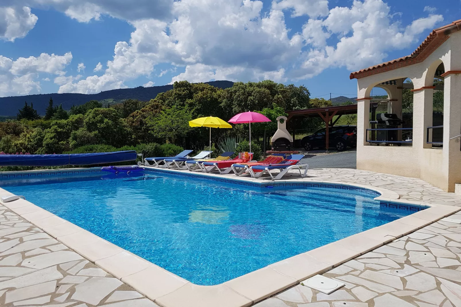 poolofhouse