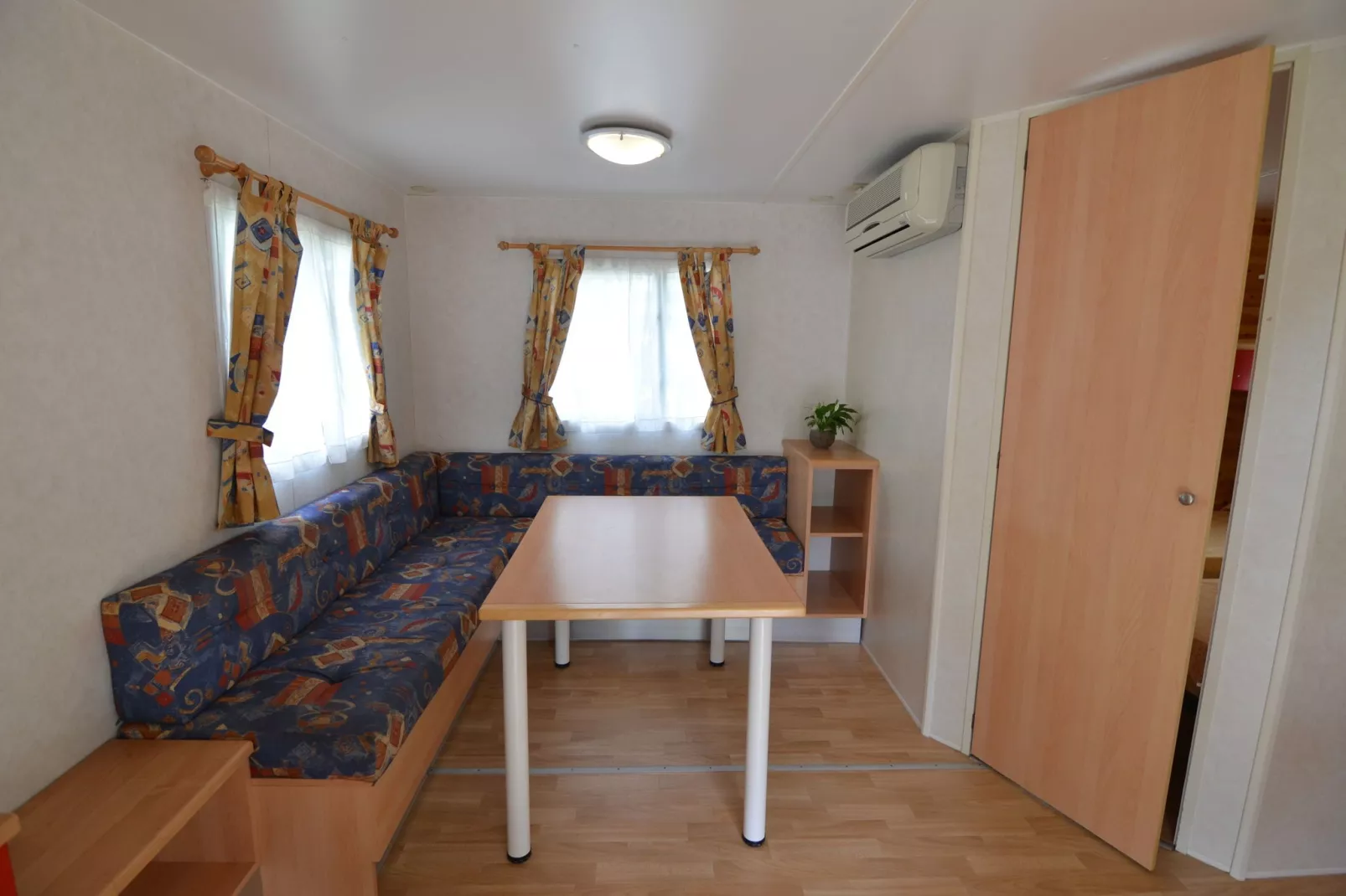 Camping Classe Village - Mare Nostrum-Woonkamer