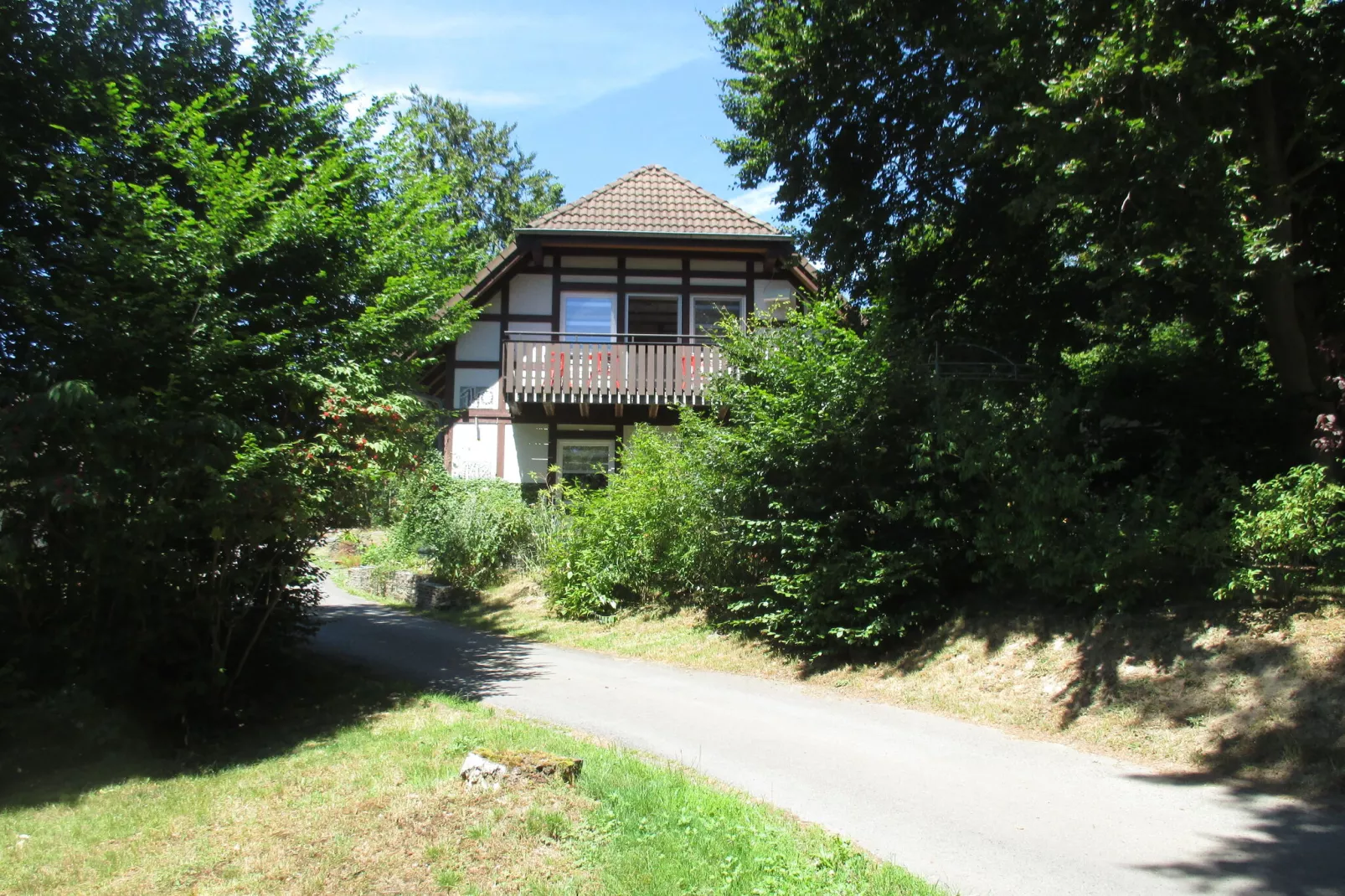 Untere Ferienwohnung-Buitenkant zomer