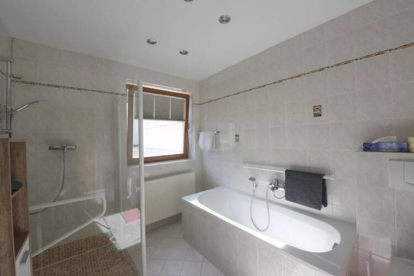 Apartments Gfirig und FeinPenz Andrea, Fulpmes-gfirig-Badkamer