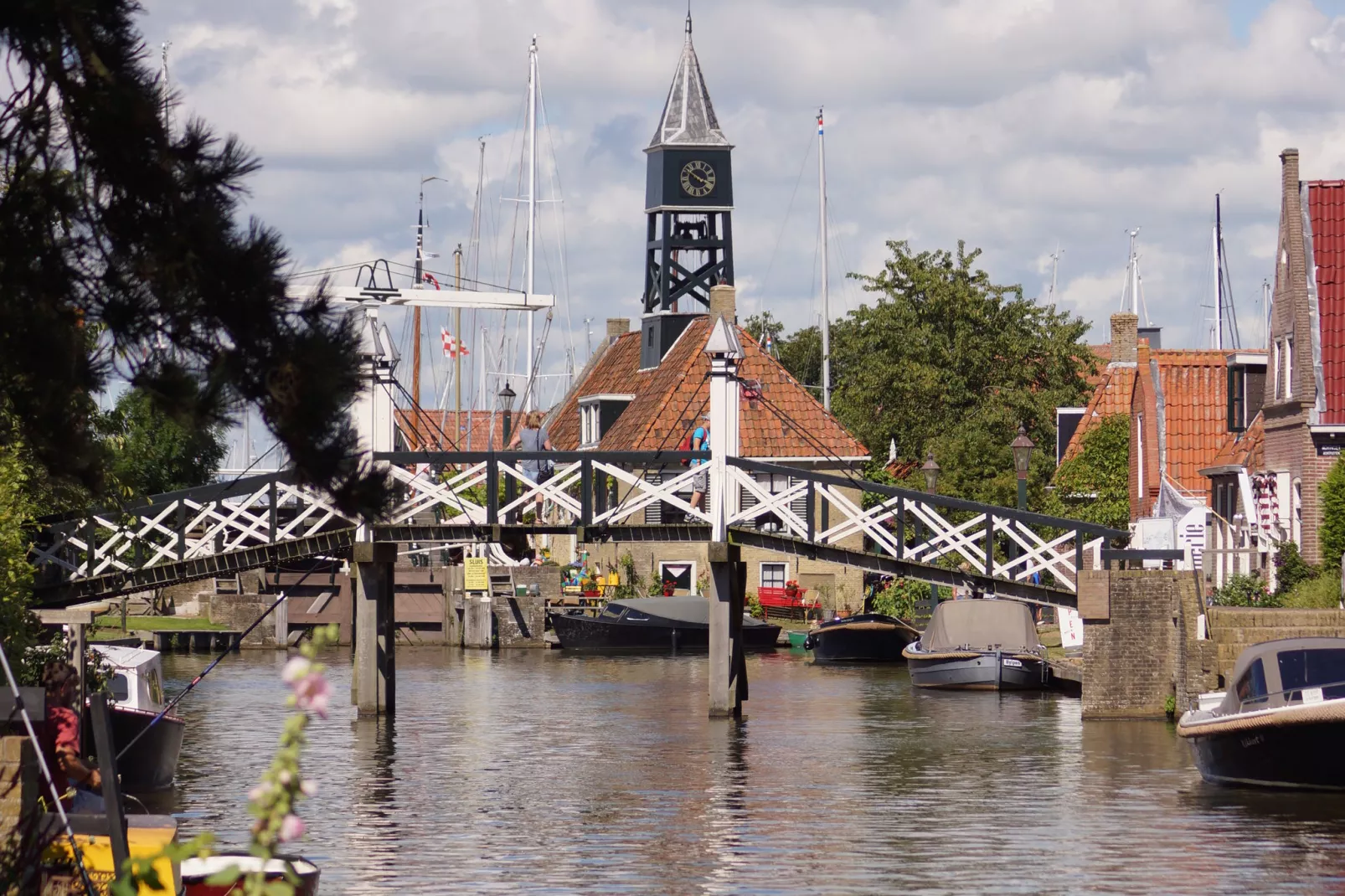 Skippers Inn-Buitenkant zomer