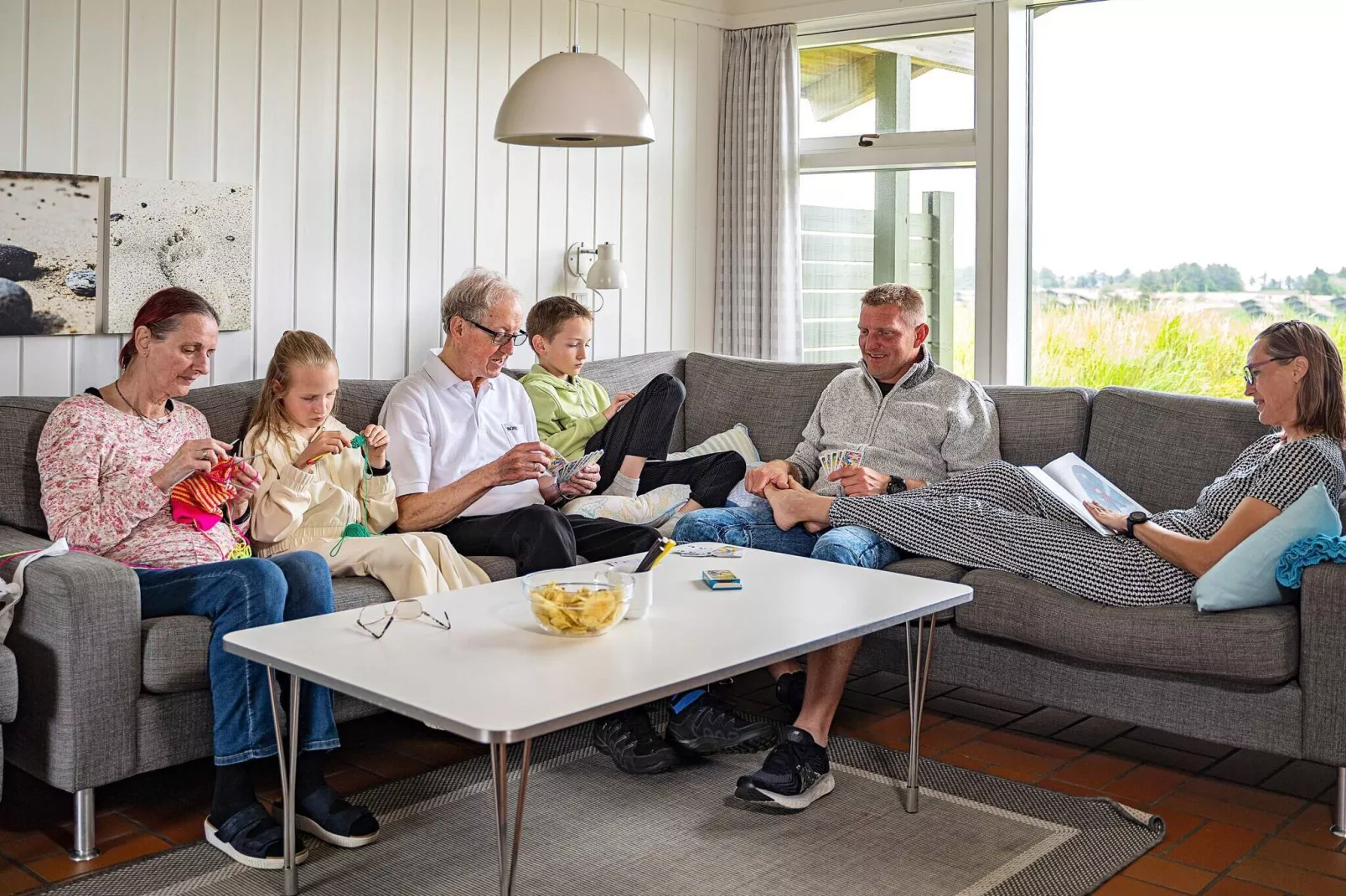 Hotel,family room incl.linen-Binnen