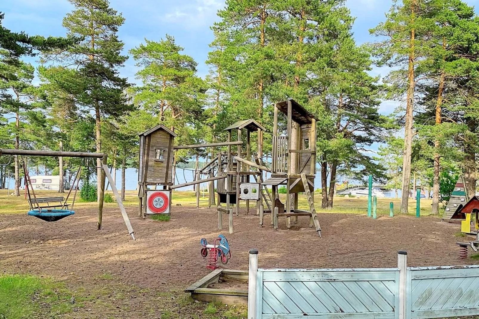 Kustcharme op Okno Island-By Traum-Niet-getagd