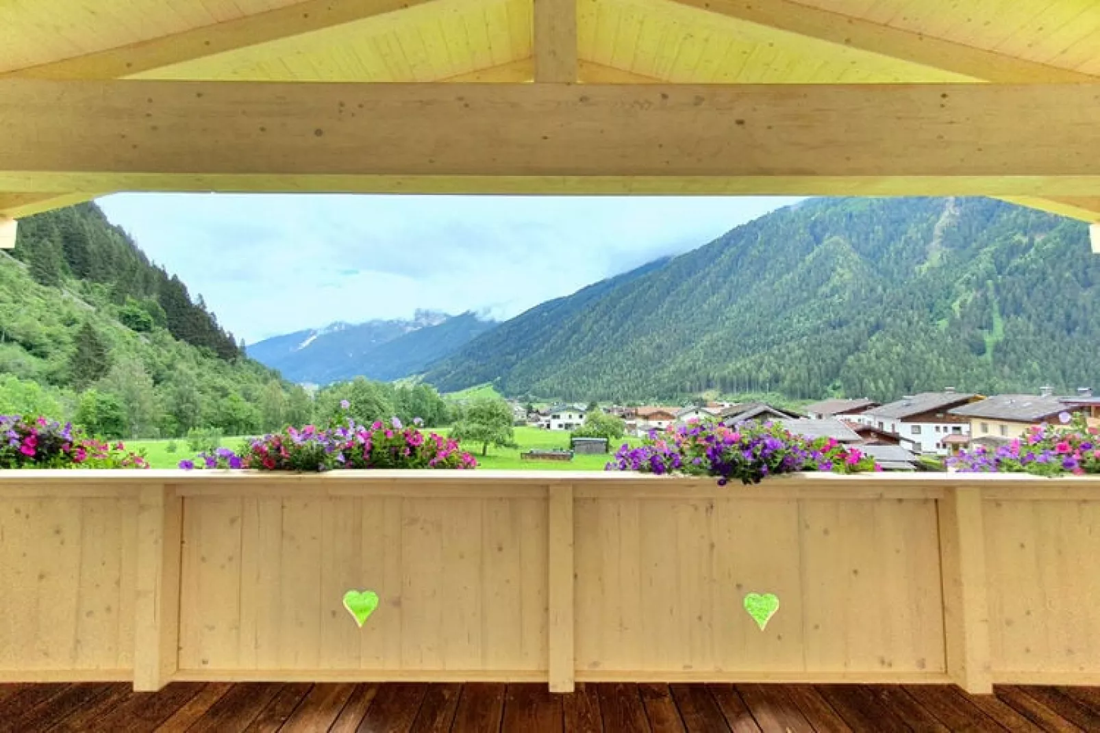 Haus Alpenpanorama-Terrasbalkon