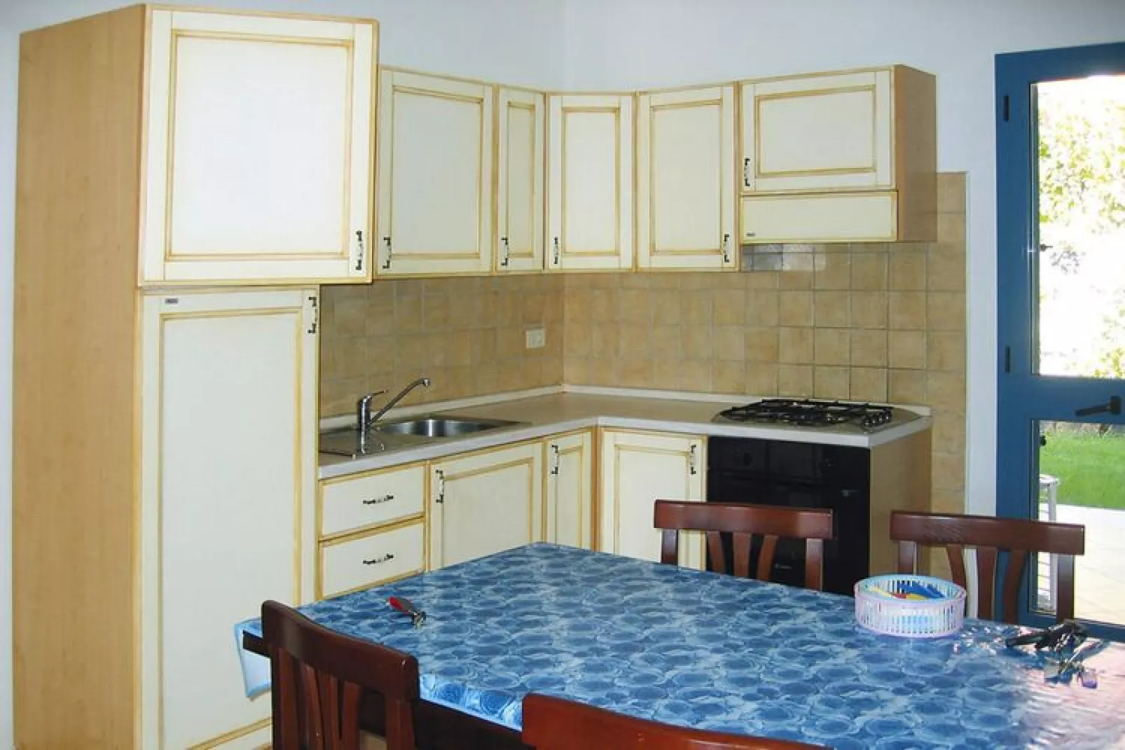 Residence La Tartaruga, Monte Petrosu-trilo 6-trilo 6-Keuken