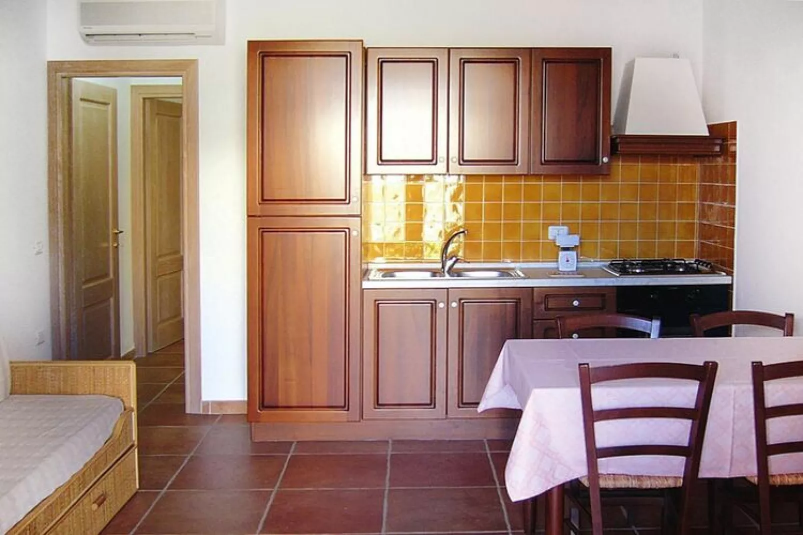 Residence Bouganvillage Tanaunella - Type Trilo 6-Keuken